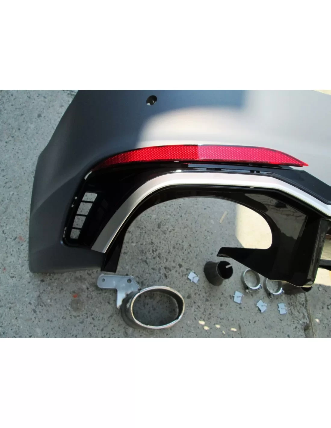 Für Audi A5 F5 2016-2020 Heckstoßstange mit Endrohren im RS5 Look Audi, Audi A5 2016-2019 (F5) Audi Für Audi A5 F5 2016-2020 Heckstoßstange mit Endrohren im RS5 Look Audi, Audi A5 2016-2019 (F5) Audi