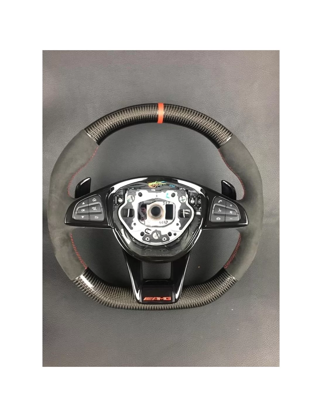 - Volante - Volante de fibra de carbono AMG para Mercedes-Benz W205 W213 Clase E Clase C - 3 - Actualice su Mercedes-Benz W205 - Volante - Volante de fibra de carbono AMG para Mercedes-Benz W205 W213 Clase E Clase C - 3 - Actualice su Mercedes-Benz W205