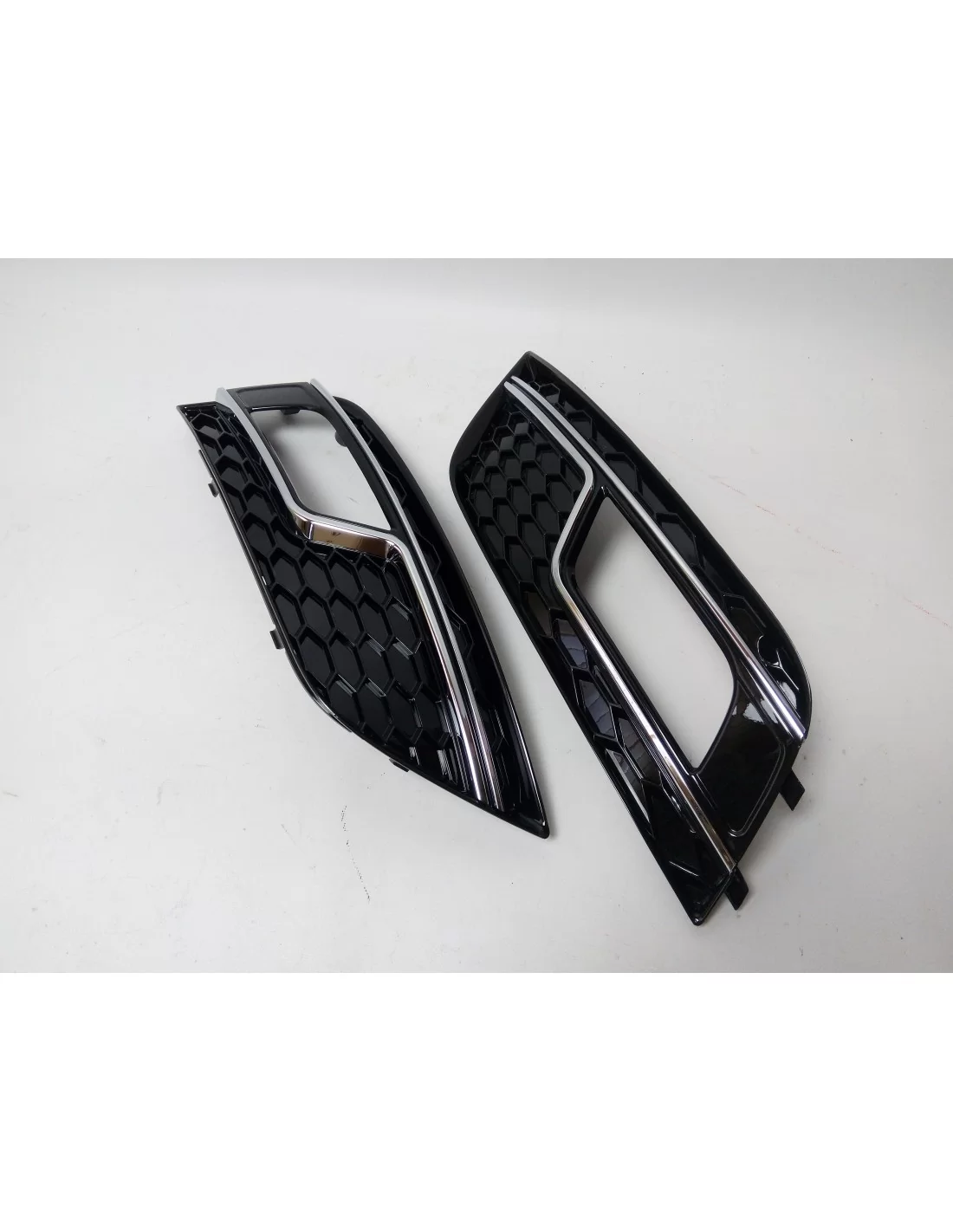  - Audi - Für Audi A4 B8 2012-2015 Grill Nebelscheinwerfer Kühlergrill in RS4 Optik schwarz schwarz - 7 - Kaufen Sie den Audi A4