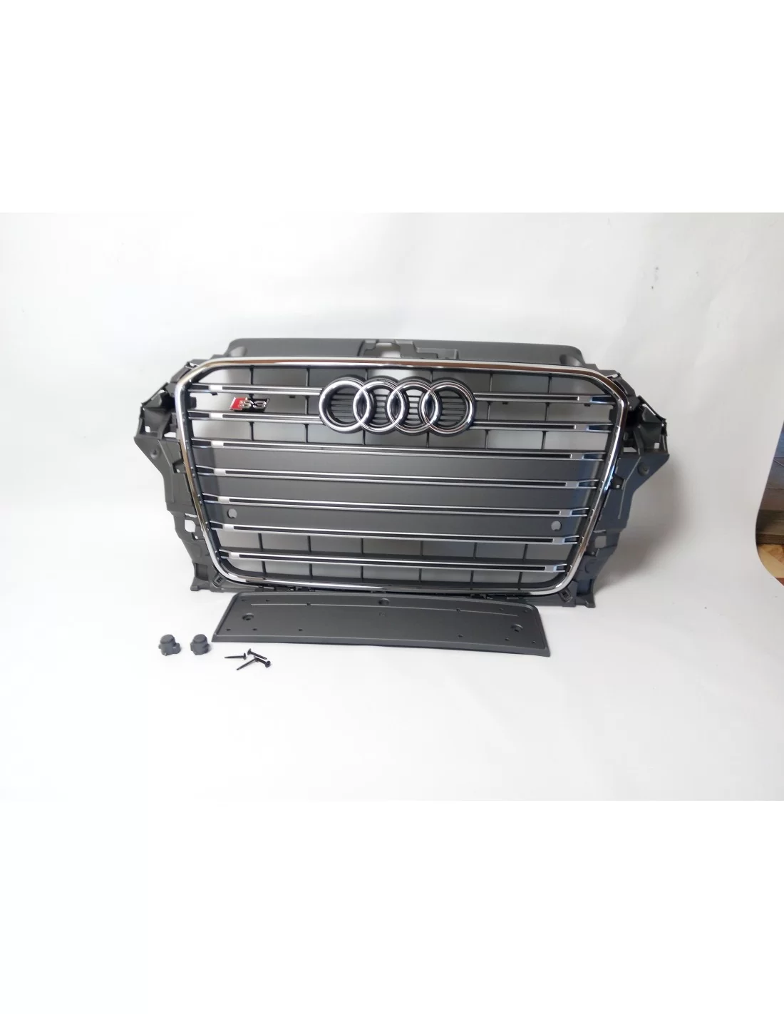 Audi S3 främre stötfångare kylargrill för Audi A3 8V 2012-2015 grå Audi, Audi A3 2012-2015 (8V) Audi Audi S3 främre stötfångare kylargrill för Audi A3 8V 2012-2015 grå Audi, Audi A3 2012-2015 (8V) Audi
