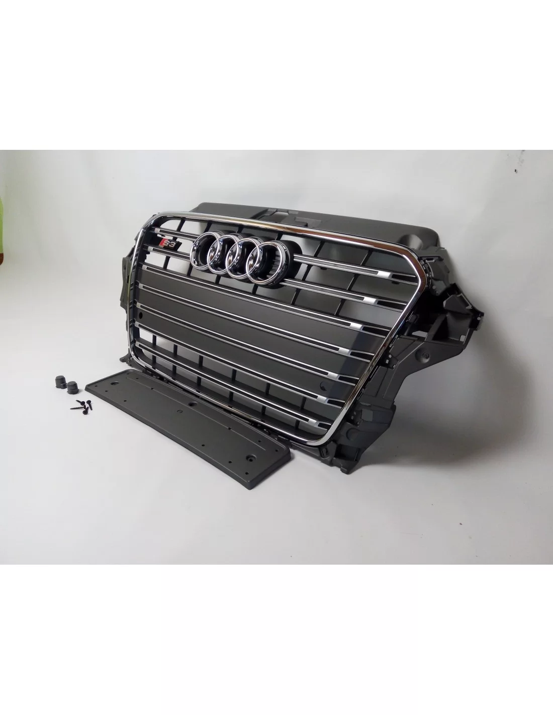 Audi S3 främre stötfångare kylargrill för Audi A3 8V 2012-2015 grå Audi, Audi A3 2012-2015 (8V) Audi Audi S3 främre stötfångare kylargrill för Audi A3 8V 2012-2015 grå Audi, Audi A3 2012-2015 (8V) Audi