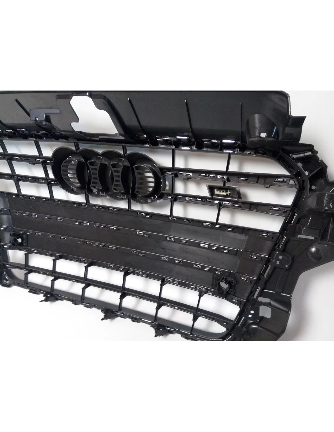Audi S3 främre stötfångare kylargrill för Audi A3 8V 2012-2015 grå Audi, Audi A3 2012-2015 (8V) Audi Audi S3 främre stötfångare kylargrill för Audi A3 8V 2012-2015 grå Audi, Audi A3 2012-2015 (8V) Audi