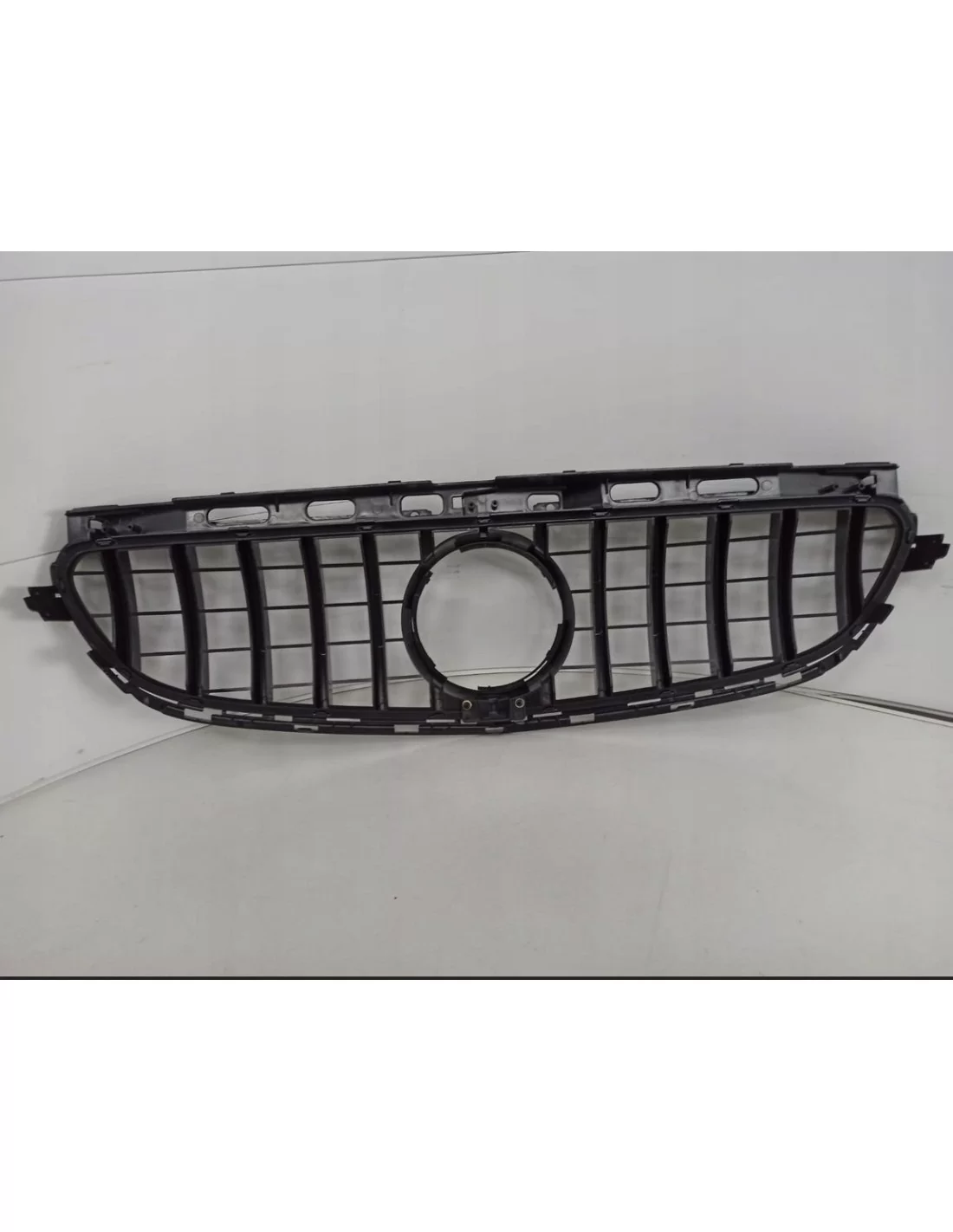  - Mercedes-Benz - 用于梅赛德斯 E-CLASS W212 14-16 GT 黑色+摄像头的格栅 - 2 - 为您的 E 级 W212（2014-2016 年）升级 GT 黑色格栅和集成摄像头，兼具时尚风格和功能性。⛔️⭐️