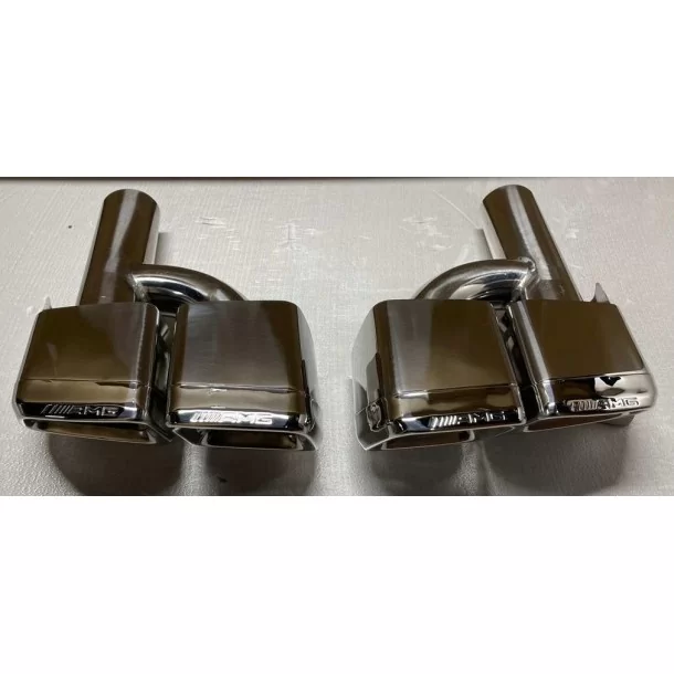  - Mercedes Benz - Terminali di scarico per Mercedec W212 stile AMG - 5 - Date alla vostra Mercedes W212 un look ispirato alla A