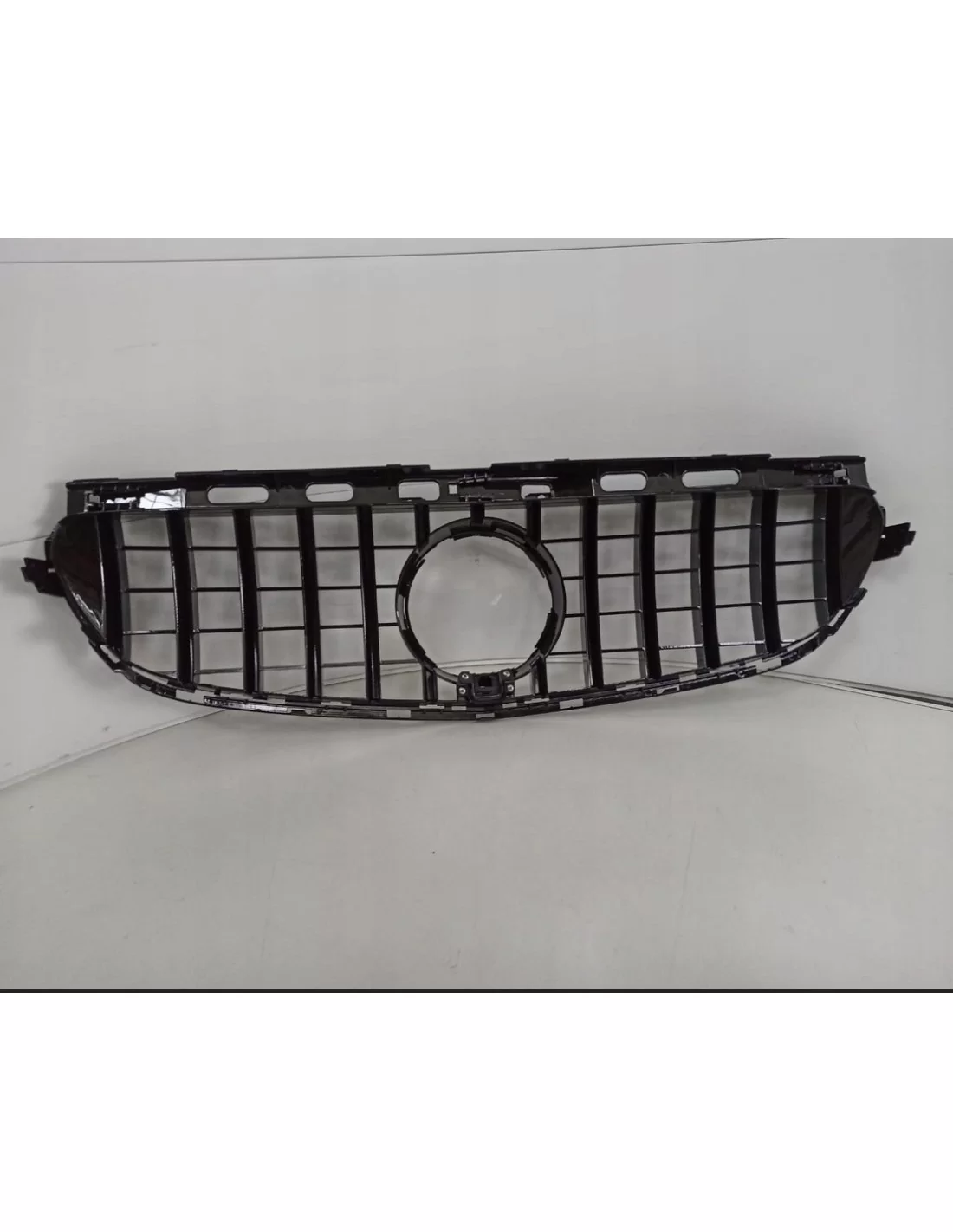  - Mercedes-Benz - メルセデスEクラスW212 13-16GT用グリル クロームブラック+カメラ - 4 - Mercedes-Benz メルセデスEクラスW212 13-16GT用グリル クロームブラック+カメラ