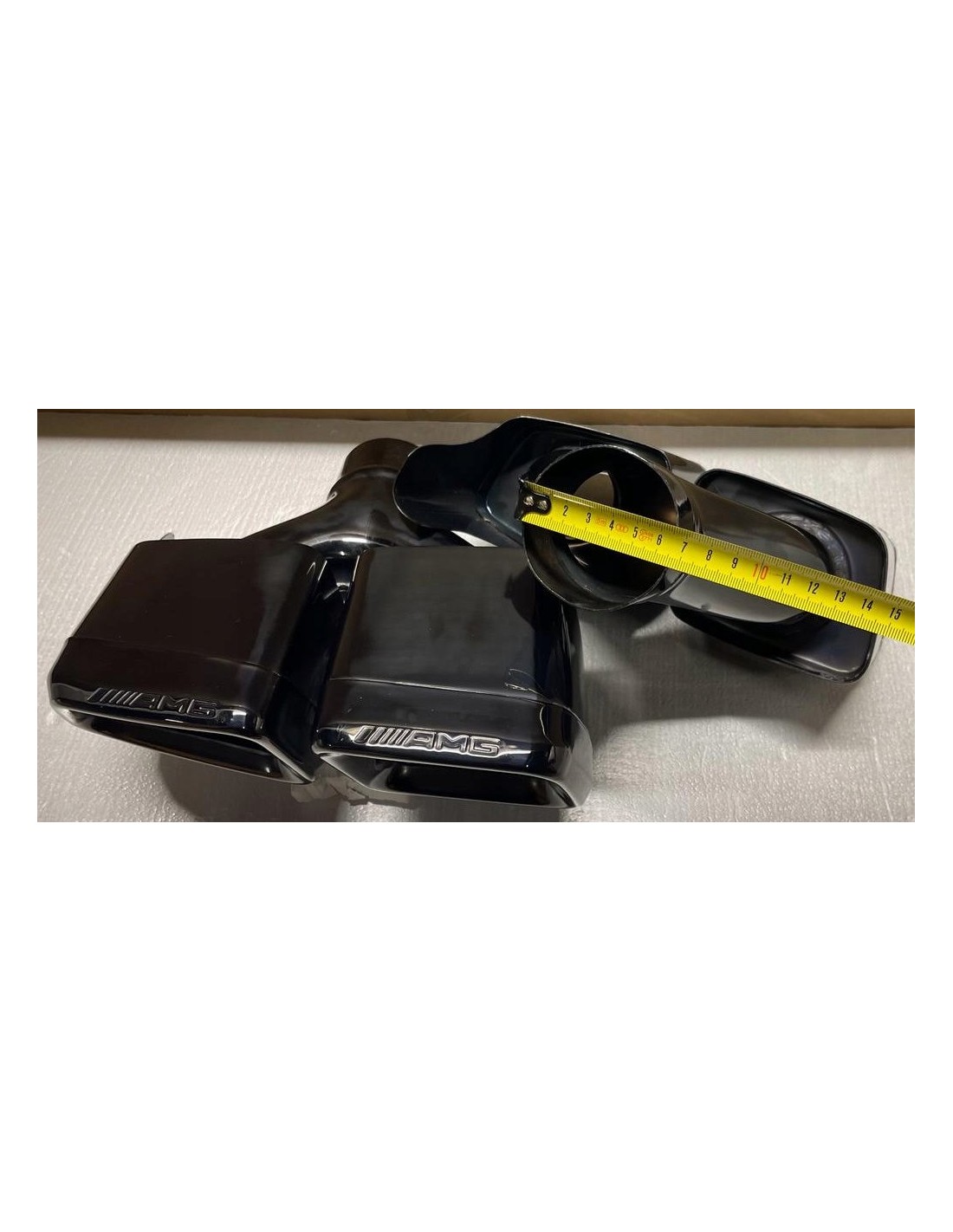 - Mercedes Benz - Tuyaux d'échappement pour Mercedes W212 style AMG - 2 - Améliorez l'échappement de votre W212 avec des tuyaux - Mercedes Benz - Tuyaux d'échappement pour Mercedes W212 style AMG - 2 - Améliorez l'échappement de votre W212 avec des tuyaux