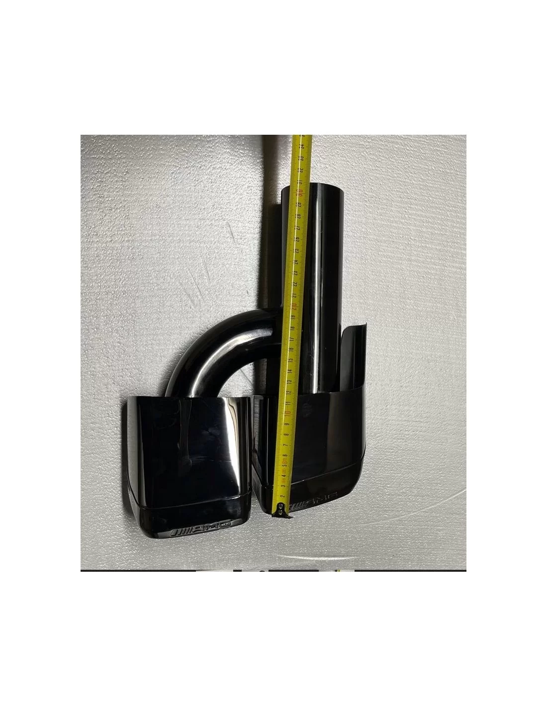- Mercedes-Benz - Exhaust tips for Mercedec W212 style AMG black - 1 - Add sleek sophistication with AMG-style black exhaust ti  - Mercedes-Benz - Exhaust tips for Mercedec W212 style AMG black - 1 - Add sleek sophistication with AMG-style black exhaust ti