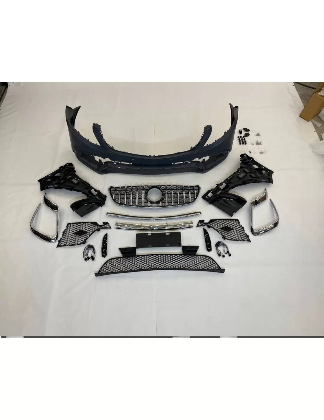 Kit de carrocería AMG para Mercedes Clase V W447 Mercedes Benz, Mercedes-Benz V-class, Vito, Body Kit Mercedes Benz Kit de carrocería AMG para Mercedes Clase V W447 Mercedes Benz, Mercedes-Benz V-class, Vito, Body Kit Mercedes Benz