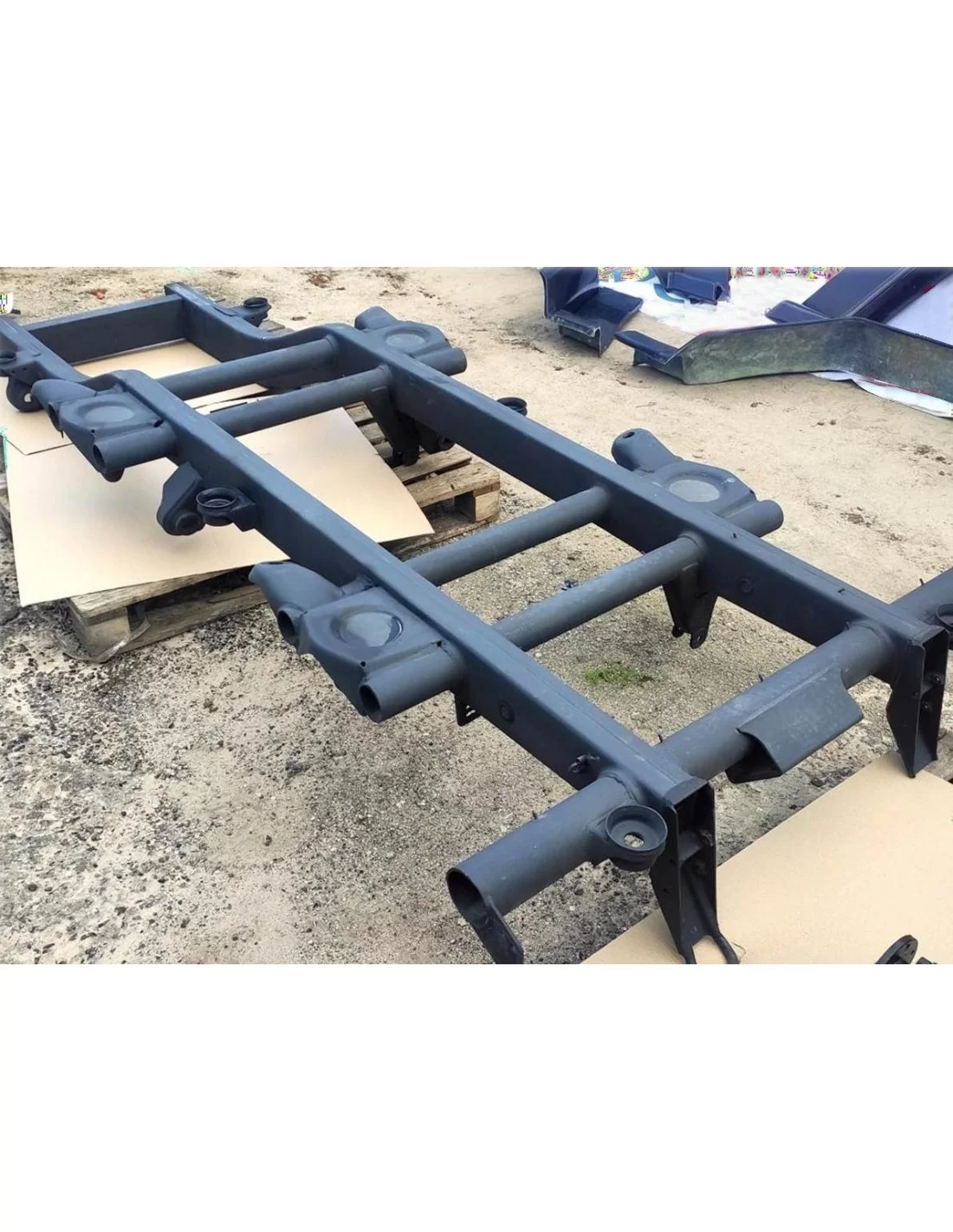  - Mercedes-Benz - Deel van het frame voor Mercedes-Benz W463 6x6 G-Klasse - 1 - Upgrade uw Mercedes-Benz W463 6x6 G-Klasse met 