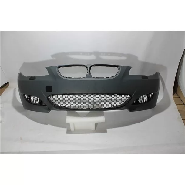 - BMW - Zderzak przedni w stylu BMW E60 E61 M5 - 1 - Ulepsz swoje BMW E60 E61 za pomocą naszego przedniego zderzaka w stylu M5,