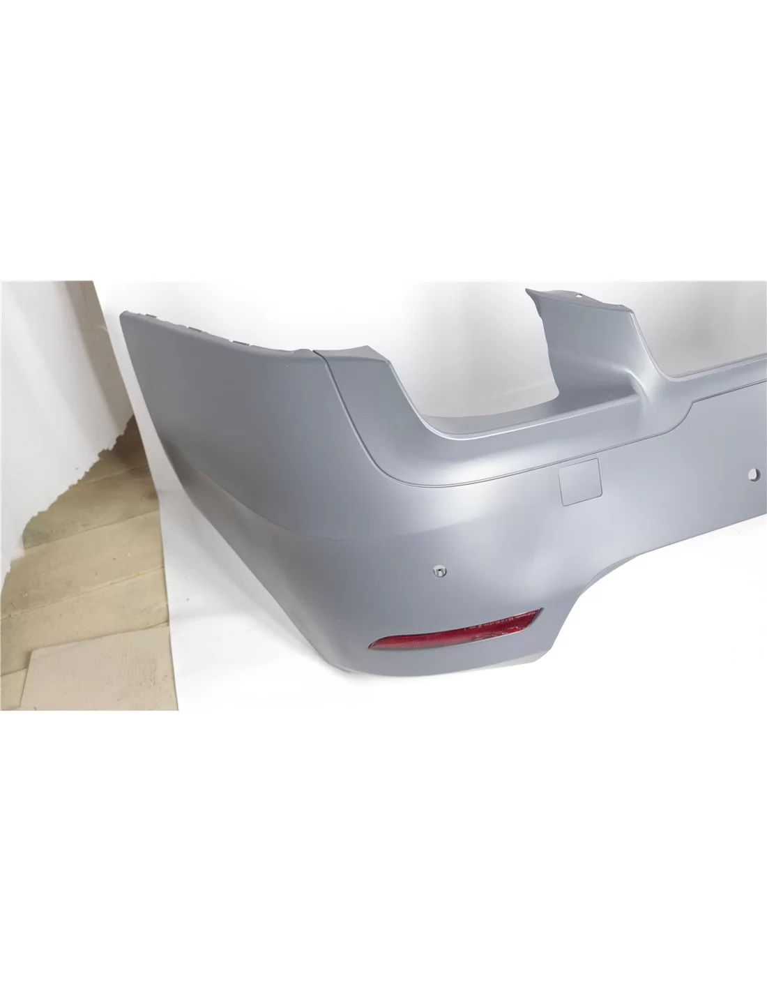  - BMW - Zderzak tylny BMW 5 F10 (10+) w stylu M5 - 3 - Ulepsz swoje BMW F10 dzięki naszemu tylnemu zderzakowi w stylu M5! Zwięk