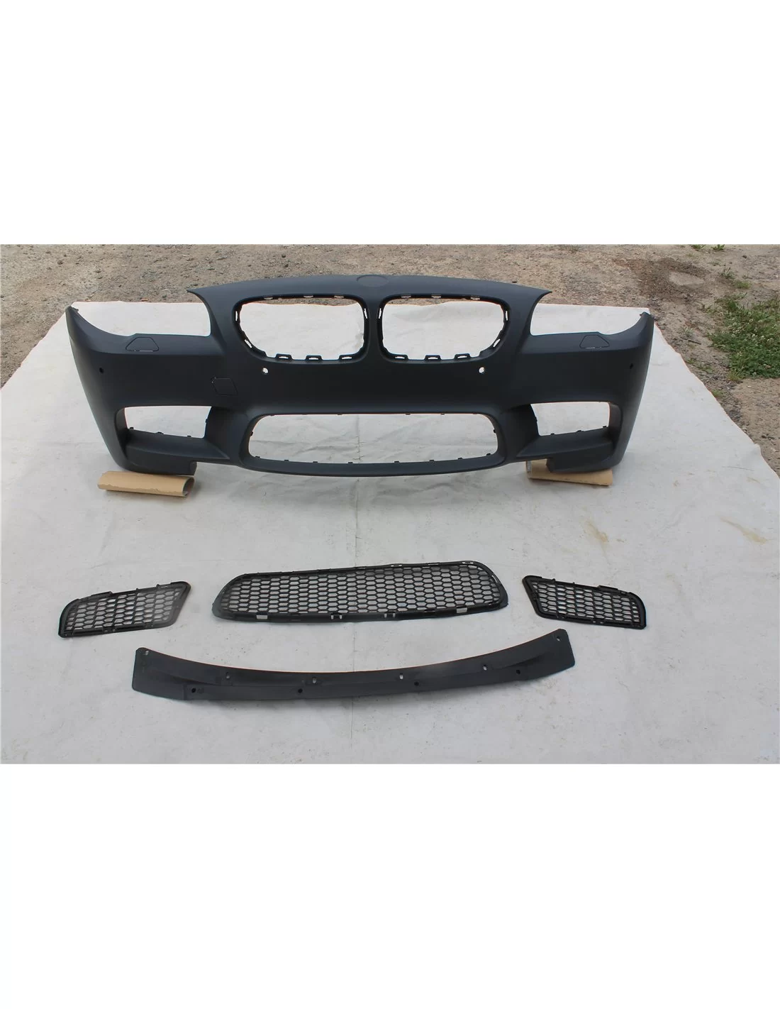  - BMW - M5 型宝马 F10 2010-2013 保险杠 - 5 - 使用我们的 M5 型保险杠提升您的宝马 F10 的外观！完美提升性能和风格❕⚡️