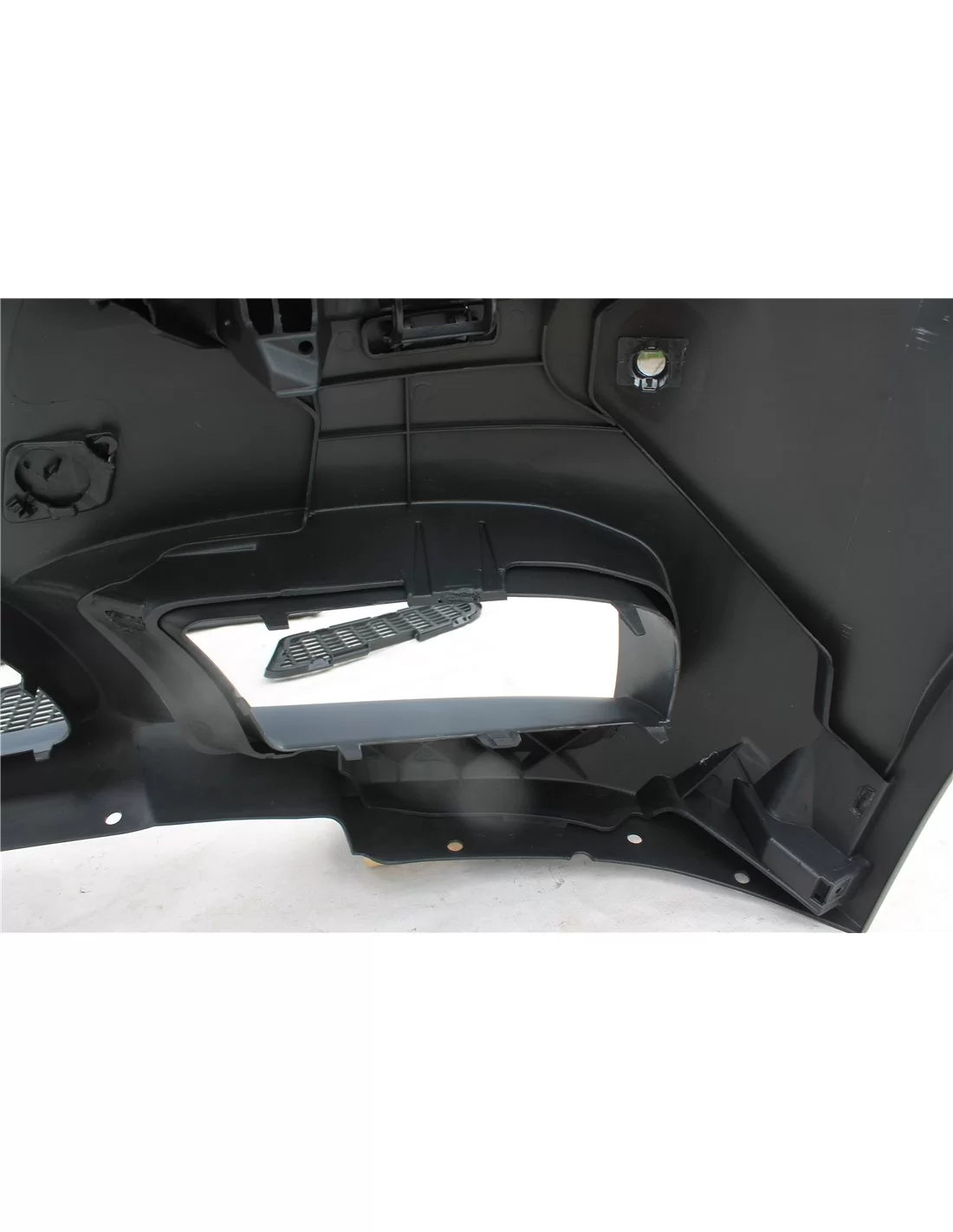  - BMW - Бампер BMW F10 2010-2013 в стилі M5 - 10 - Покрасьте зовнішній вигляд свого BMW F10 з нашим бампером у стилі M5! Ідеаль