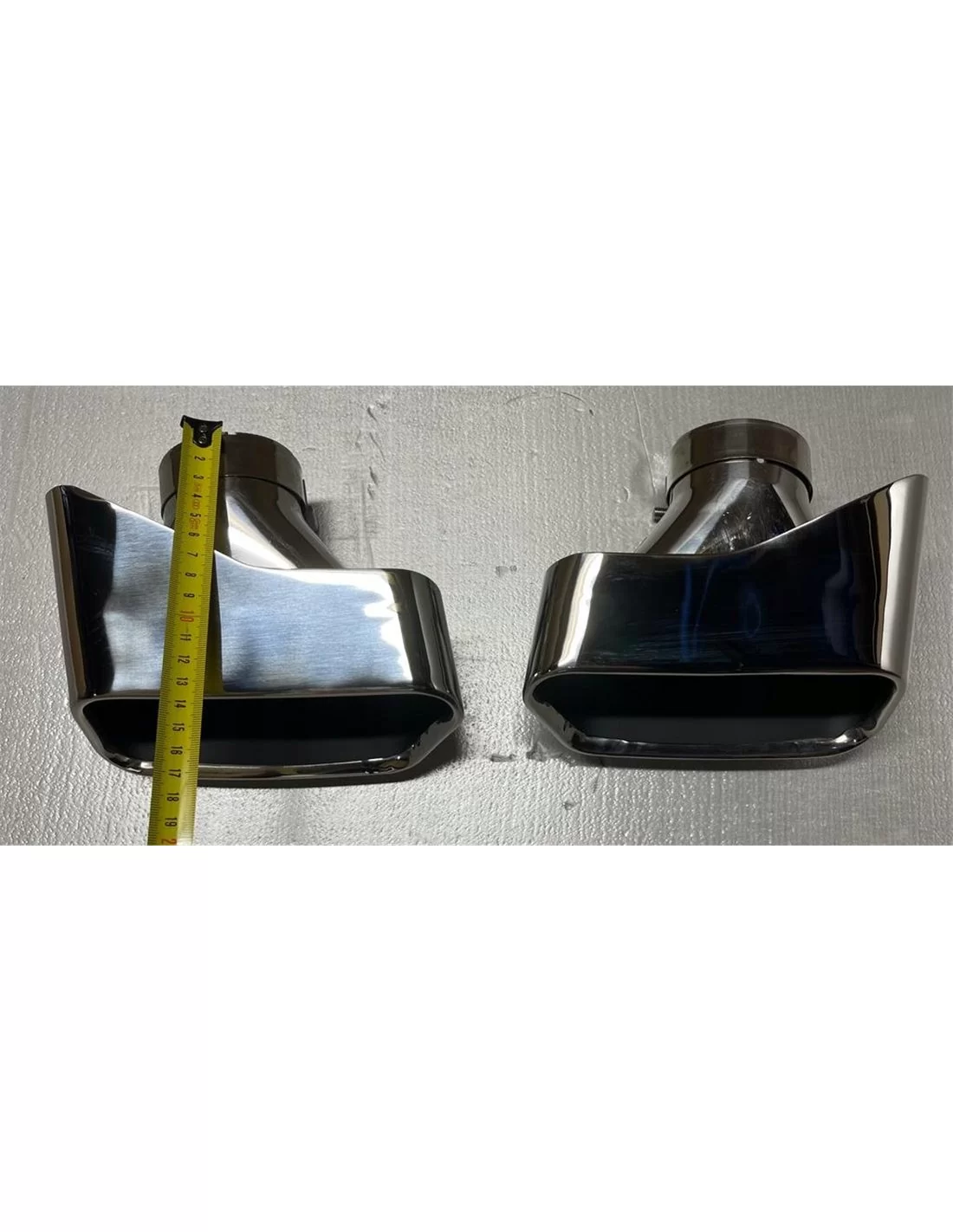 - BMW - Uitlaatuiteinden BMW F10 - 3 - Verbeter de prestaties en stijl van je BMW F10 met onze eersteklas uitlaatuiteinden. Per - BMW - Uitlaatuiteinden BMW F10 - 3 - Verbeter de prestaties en stijl van je BMW F10 met onze eersteklas uitlaatuiteinden. Per
