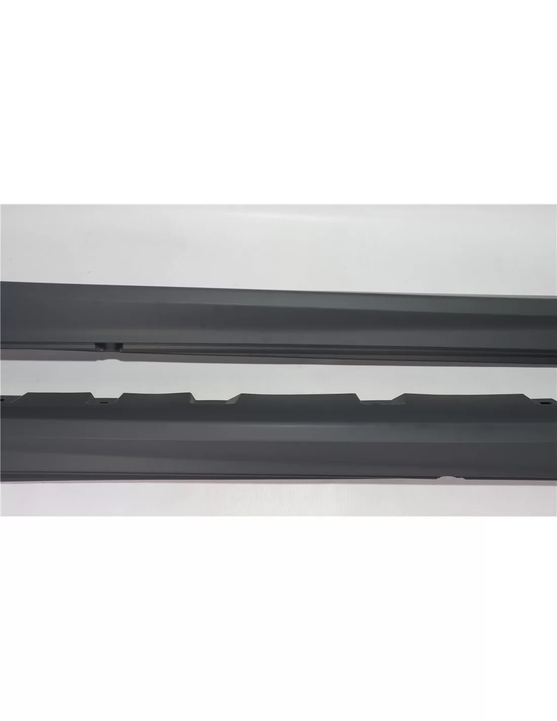  - BMW - БМВ F10 F11 ПОВЕРХНІ БЛОКУВАННЯ в стилі M5 - 3 - Оновіть свій BMW F10 F11 за допомогою наших накладок на пороги в стилі