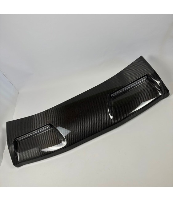 Mercedes-Benz メルセデスベンツW463A 4x4 A4638807303/008用LED付カーボンファイバフロントルーフスポイ