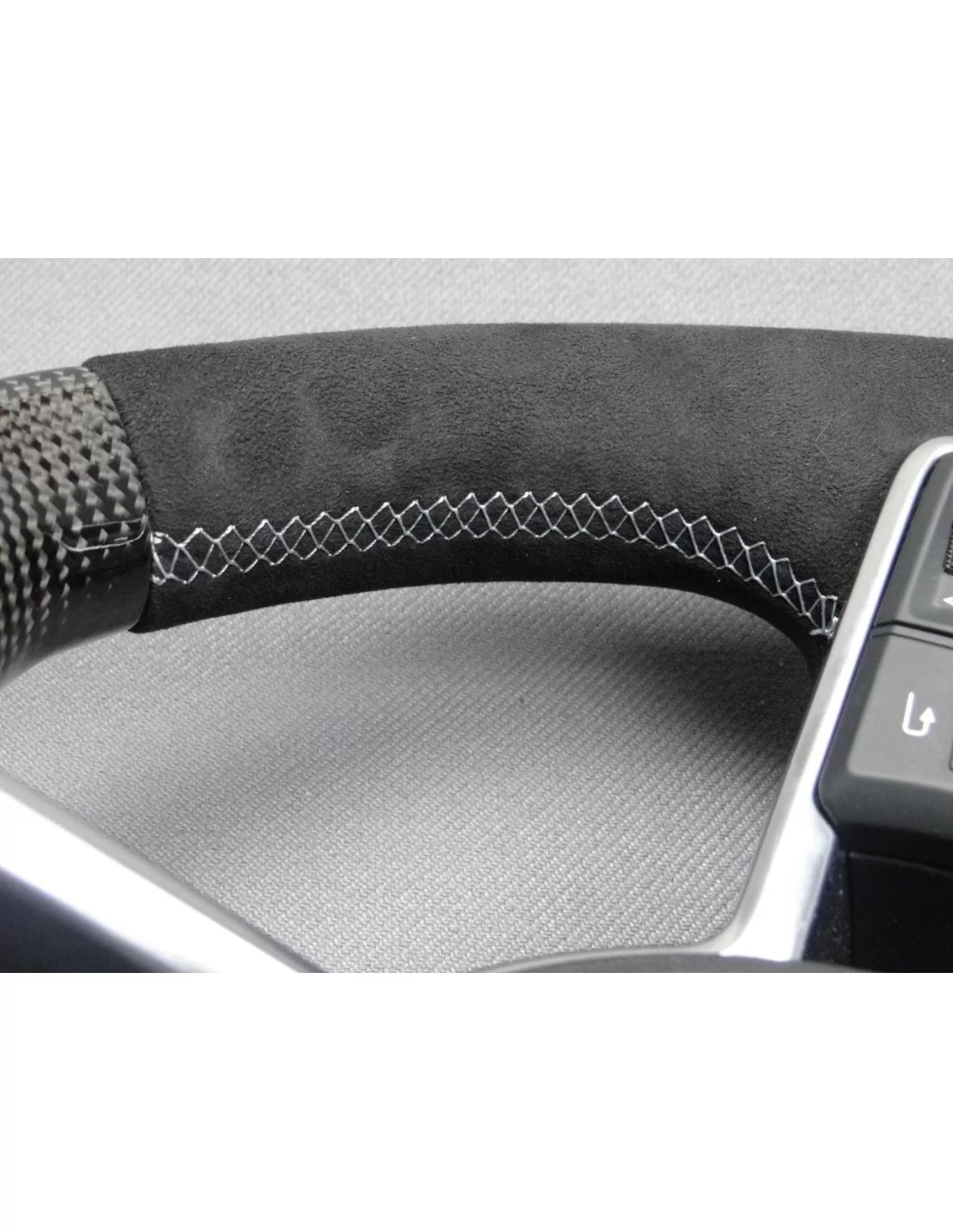  - Steering Wheels - Audi TT R8 Stuur Carbon Alcantara - 5 - Bestel Audi TT R8 Stuur Carbon Alcantara bij Tuneverse! Verbeter je