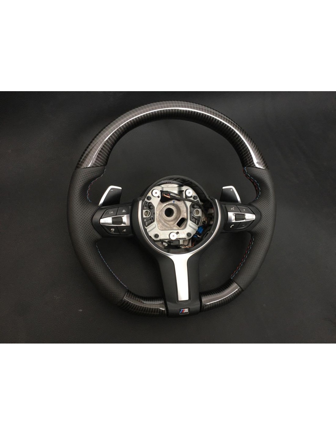 - Volante - BMW F30 F31 F15 F16 Volante Cuero Carbono - 1 - ¡Comprar BMW F30 F31 F15 F16 Volante de cuero de carbono en Tunever - Volante - BMW F30 F31 F15 F16 Volante Cuero Carbono - 1 - ¡Comprar BMW F30 F31 F15 F16 Volante de cuero de carbono en Tunever