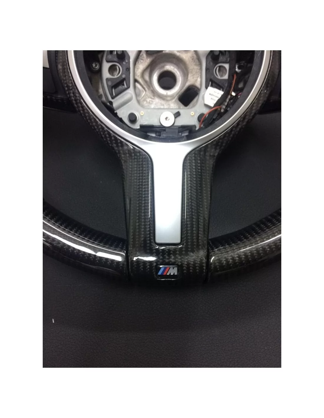  - Volante - BMW F30 F31 F32 F35 F15 X5 F16 X6 F20 Volante in pelle di carbonio - 3 - Elevate la vostra esperienza di guida con 