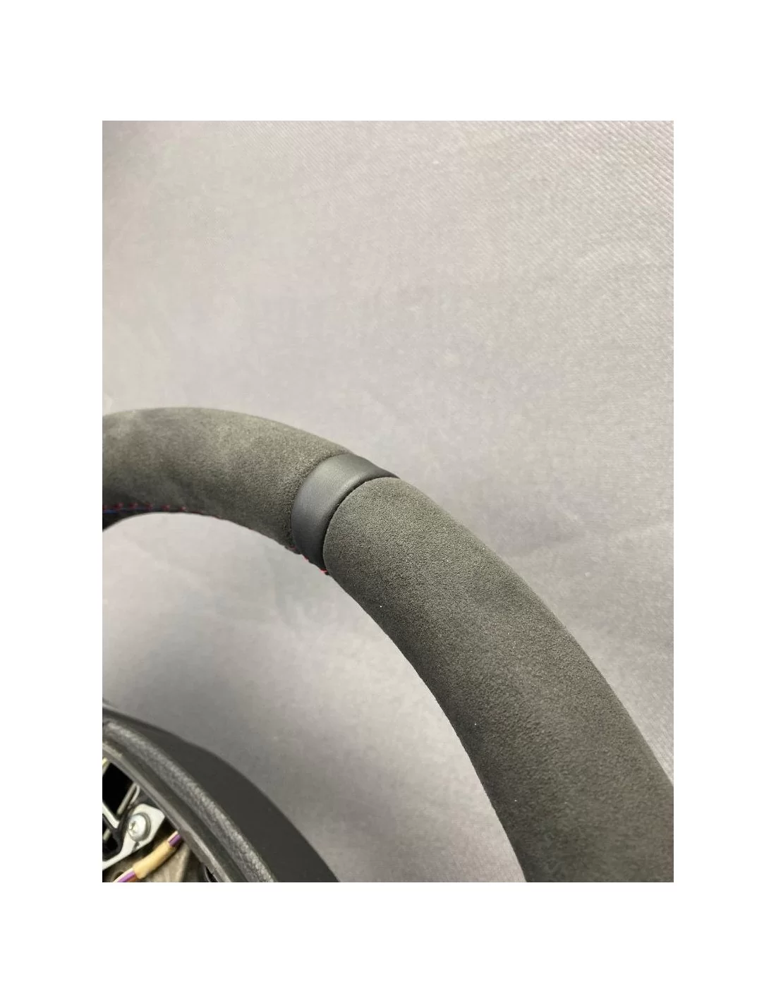 - Volant - BMW F10 F01 Volant Alcantara Carbon - 5 - Améliorez votre BMW avec le Volant F10 F01 Alcantara Carbon chez Tuneverse - Volant - BMW F10 F01 Volant Alcantara Carbon - 5 - Améliorez votre BMW avec le Volant F10 F01 Alcantara Carbon chez Tuneverse