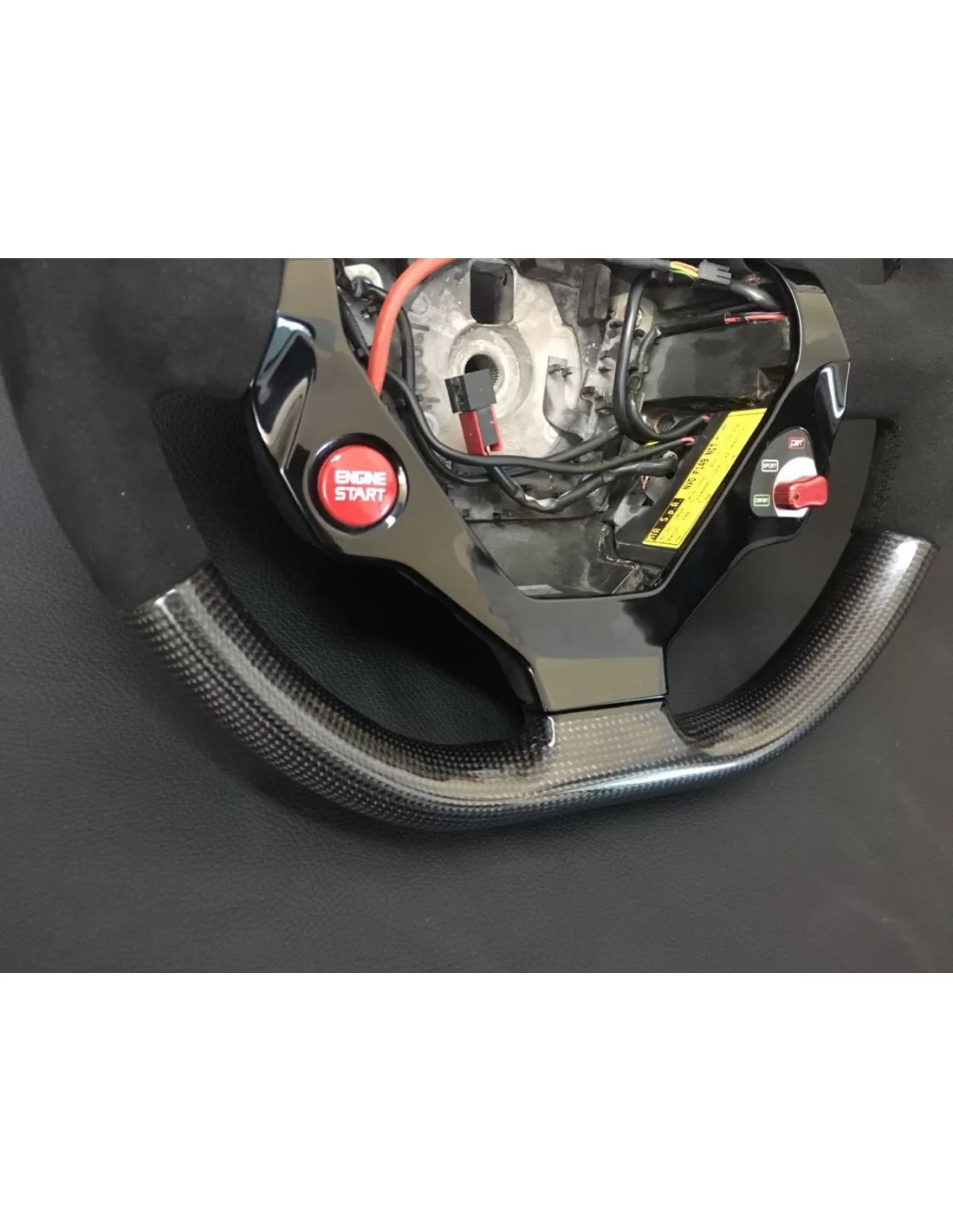 - Steering Wheels - Кермо Ferrari 458 з карбонової алькантари - 4 - Оновіть свій Ferrari 458 за допомогою нашого карбонового ке - Steering Wheels - Кермо Ferrari 458 з карбонової алькантари - 4 - Оновіть свій Ferrari 458 за допомогою нашого карбонового ке