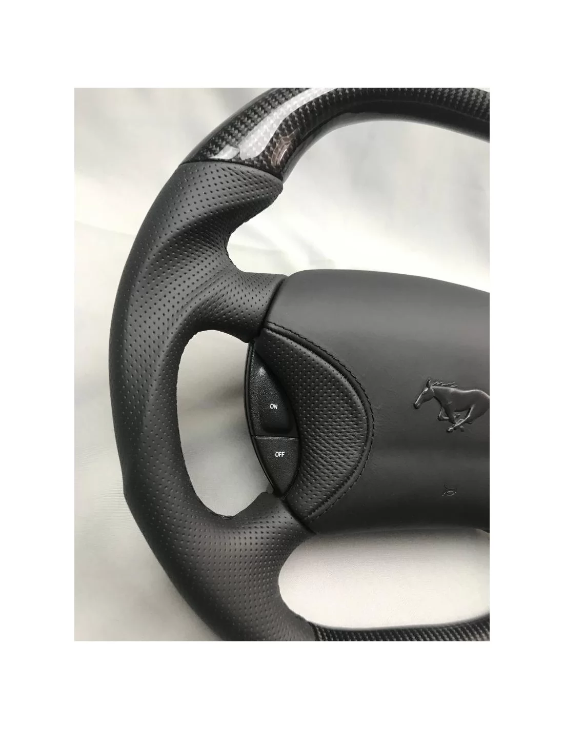  - Steering Wheels - Ford Mustang Steering Wheel Carbon Leather - 4 - Transform your Ford Mustang with our premium Carbon Leathe