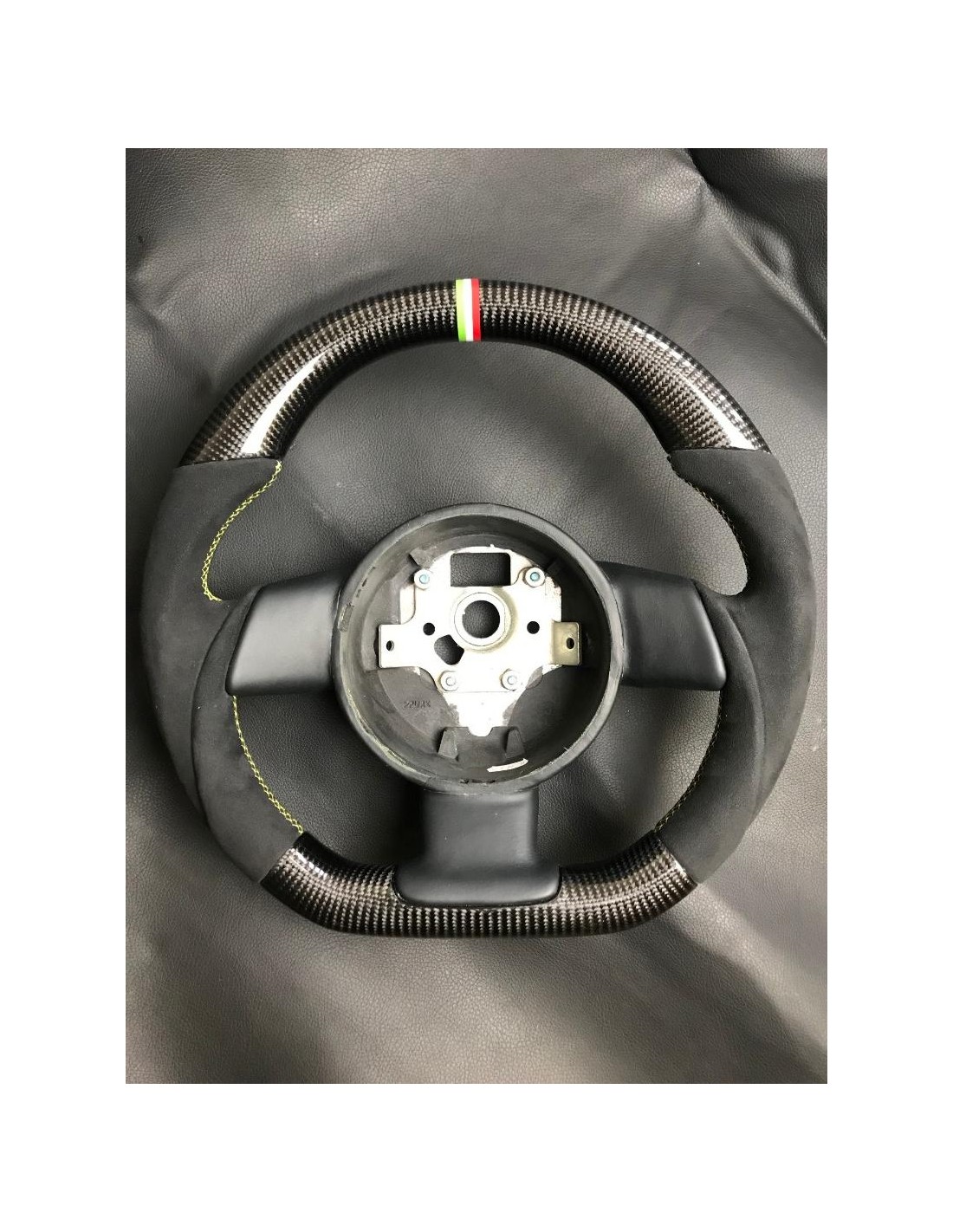 - Volante - Lamborghini Gallardo LP540 LP560 Volante Carbono Alcantara - 1 - Mejore su Lamborghini Gallardo LP540 LP560 con un - Volante - Lamborghini Gallardo LP540 LP560 Volante Carbono Alcantara - 1 - Mejore su Lamborghini Gallardo LP540 LP560 con un