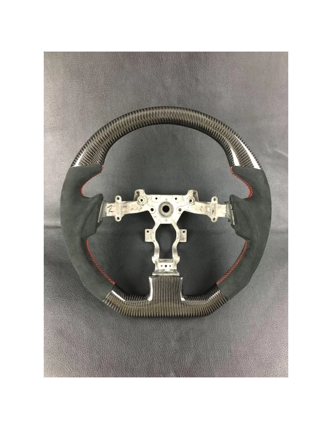  - Steering Wheels - 日産 GT-R ステアリングホイール カーボンアルカンターラ - 3 - Steering Wheels 日産 GT-R ステアリングホイール カーボンアルカンターラ
