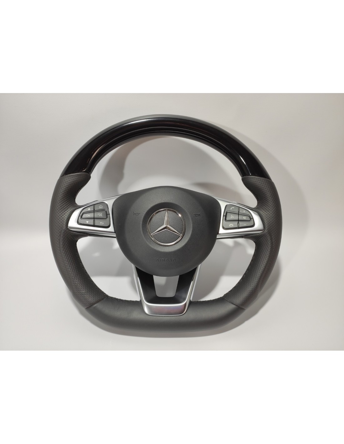 - Steering Wheels - Mercedes-Benz GLE GLC GLS C CLA W205 W166 X166 Кермо чорне з рояльної шкіри - 1 - Оновіть свій Mercedes-Ben  - Steering Wheels - Mercedes-Benz GLE GLC GLS C CLA W205 W166 X166 Кермо чорне з рояльної шкіри - 1 - Оновіть свій Mercedes-Ben