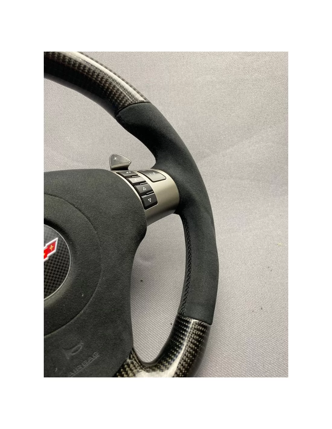 - Steering Wheels - Chevrolet Corvette С6 Steering Wheel Carbon Alcantara - 5 - Transform your driving experience with the Chev  - Steering Wheels - Chevrolet Corvette С6 Steering Wheel Carbon Alcantara - 5 - Transform your driving experience with the Chev