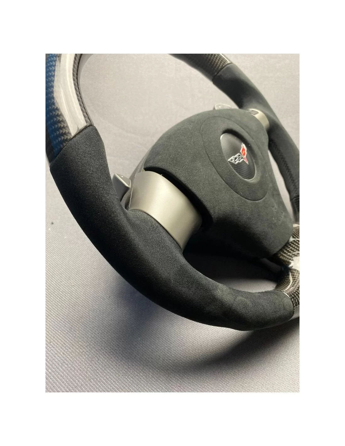 - Steering Wheels - Chevrolet Corvette С6 Steering Wheel Carbon Alcantara - 11 - Transform your driving experience with the Che  - Steering Wheels - Chevrolet Corvette С6 Steering Wheel Carbon Alcantara - 11 - Transform your driving experience with the Che