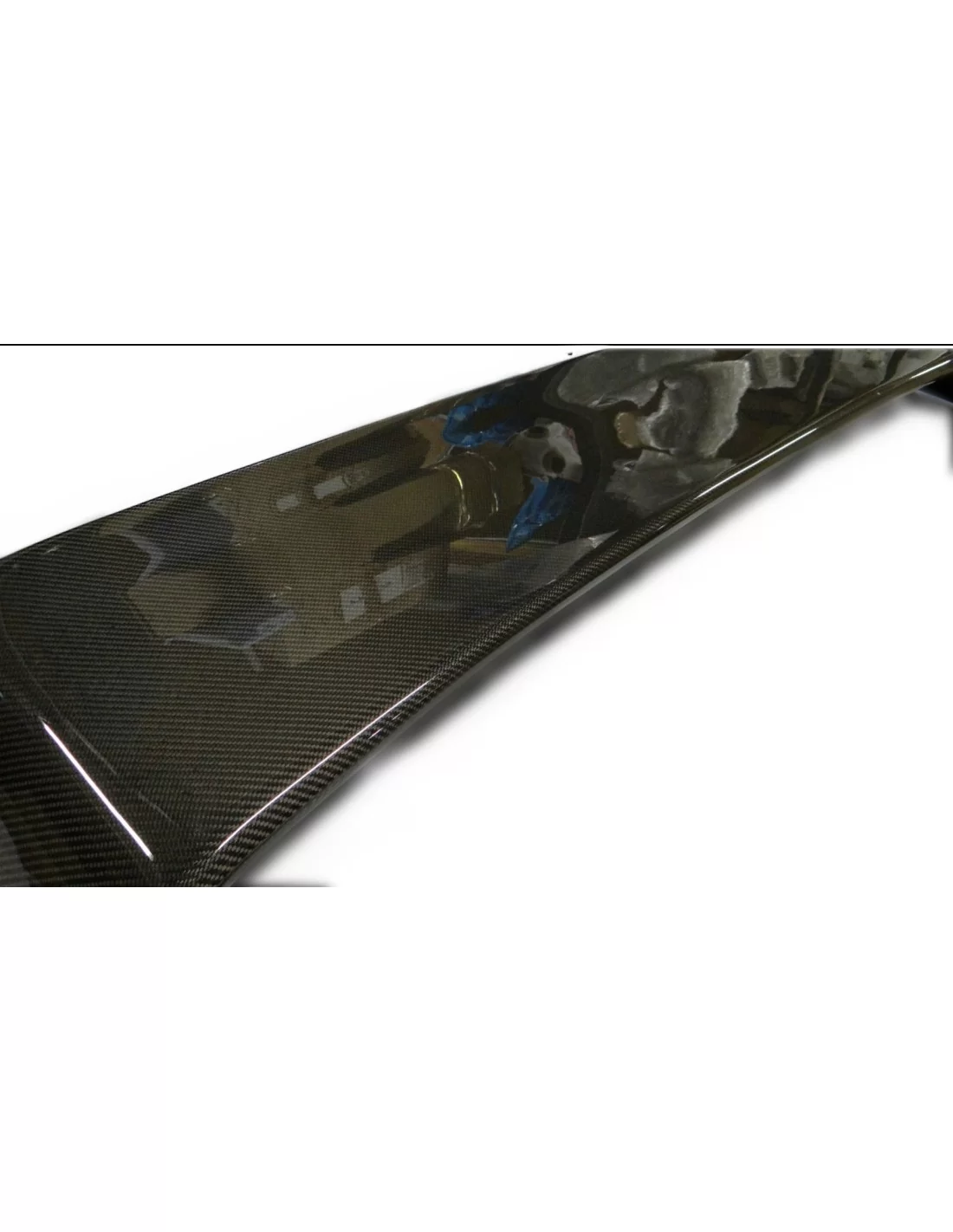 - Mercedes-Benz - Carbon fiber BRABUS rear roof spoiler with stop light for Mercedes-Benz W463 G-Wagon - 5 - Enhance your Merce - Mercedes-Benz - Carbon fiber BRABUS rear roof spoiler with stop light for Mercedes-Benz W463 G-Wagon - 5 - Enhance your Merce