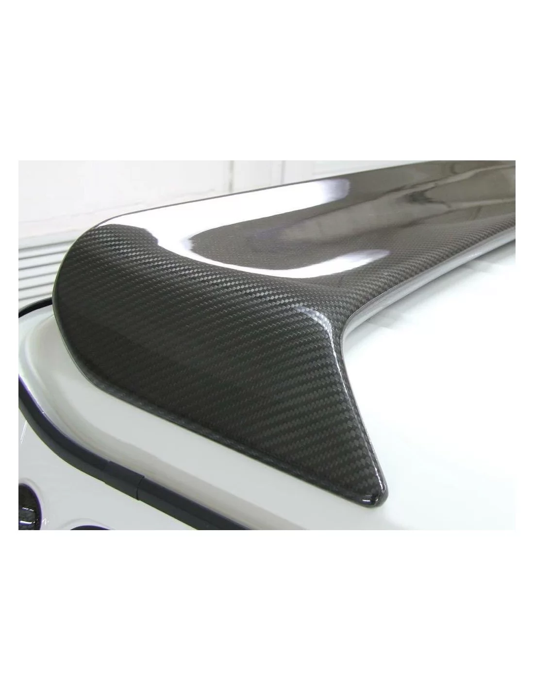 - Mercedes-Benz - Carbon fiber BRABUS rear roof spoiler with stop light for Mercedes-Benz W463 G-Wagon - 11 - Enhance your Merc - Mercedes-Benz - Carbon fiber BRABUS rear roof spoiler with stop light for Mercedes-Benz W463 G-Wagon - 11 - Enhance your Merc