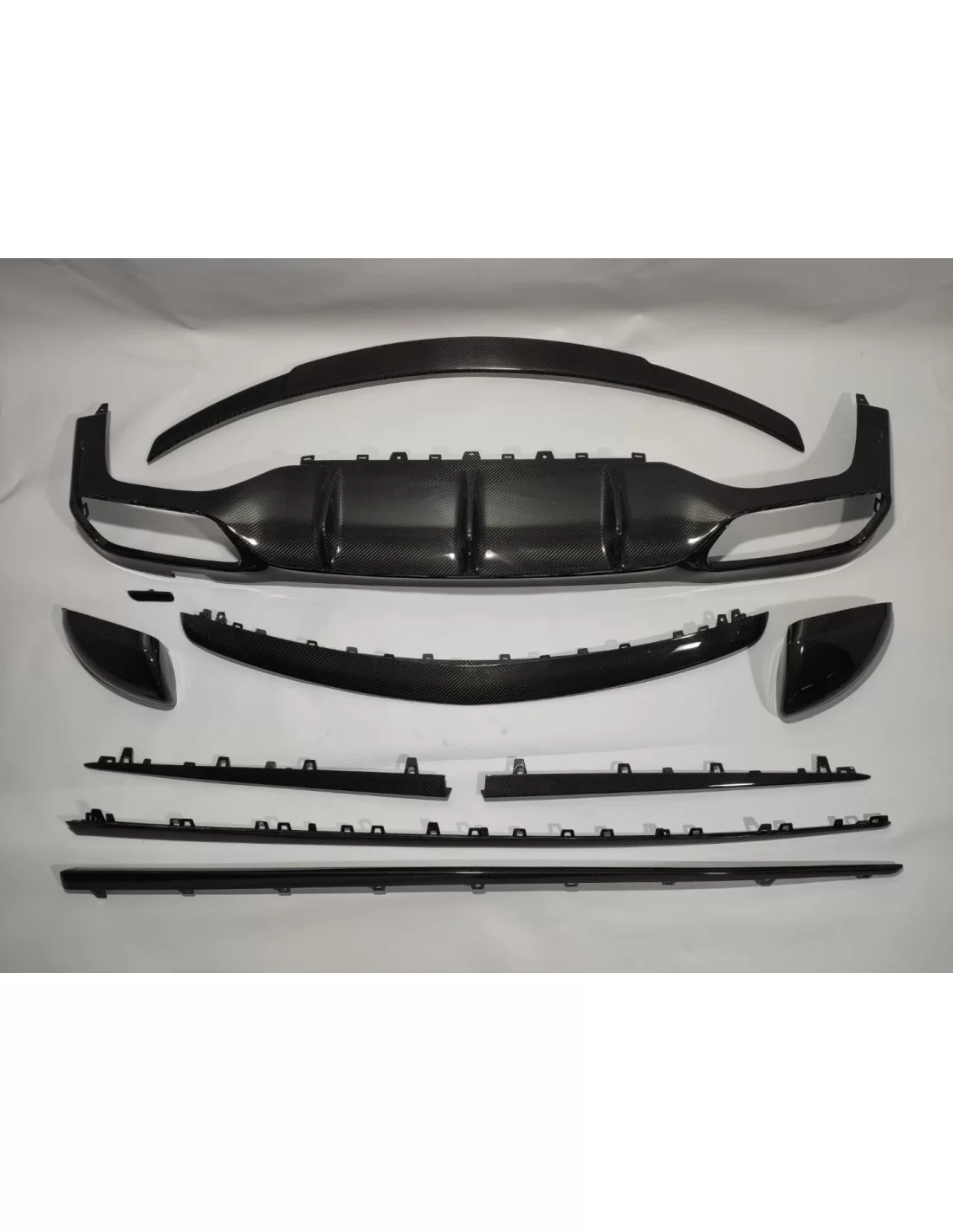 - Mercedes Benz - Mercedes-Benz S213 W213 E-Class Carbon Full Body Kit 9pcs Set - 4 - Transformez votre Mercedes S213 W213 Clas - Mercedes Benz - Mercedes-Benz S213 W213 E-Class Carbon Full Body Kit 9pcs Set - 4 - Transformez votre Mercedes S213 W213 Clas