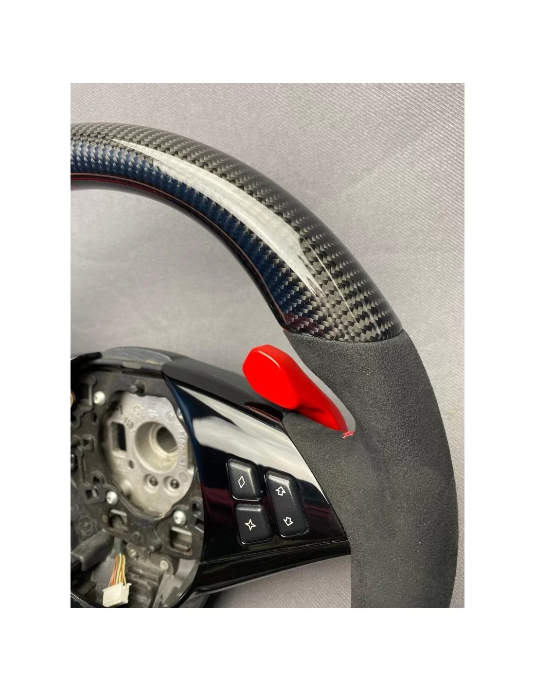 - Steering Wheels - BMW E60 E63 E61 Steering Wheel Carbon Alcantara - 5 - Upgrade your driving experience with the BMW E60 E63 - Steering Wheels - BMW E60 E63 E61 Steering Wheel Carbon Alcantara - 5 - Upgrade your driving experience with the BMW E60 E63