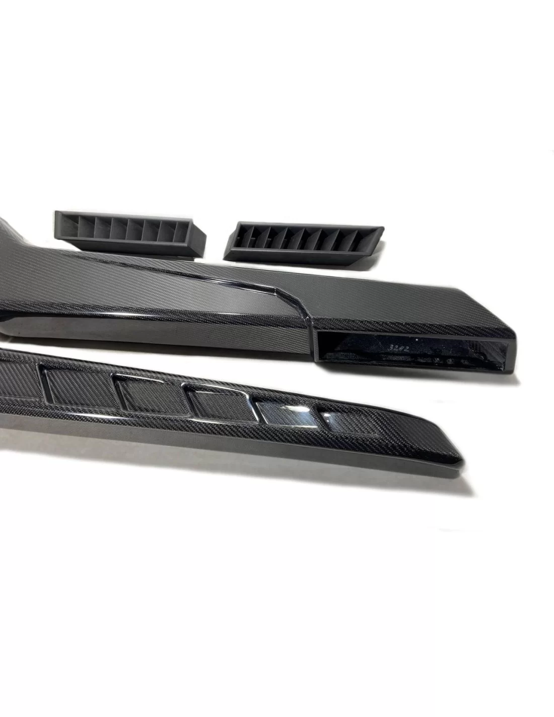 - Mercedes-Benz - Koolstofvezel luchtinlaat Brabus snorkels voor Mercedes-Benz W463 G-Wagon - 2 - Verfraai uw Mercedes-Benz W46  - Mercedes-Benz - Koolstofvezel luchtinlaat Brabus snorkels voor Mercedes-Benz W463 G-Wagon - 2 - Verfraai uw Mercedes-Benz W46