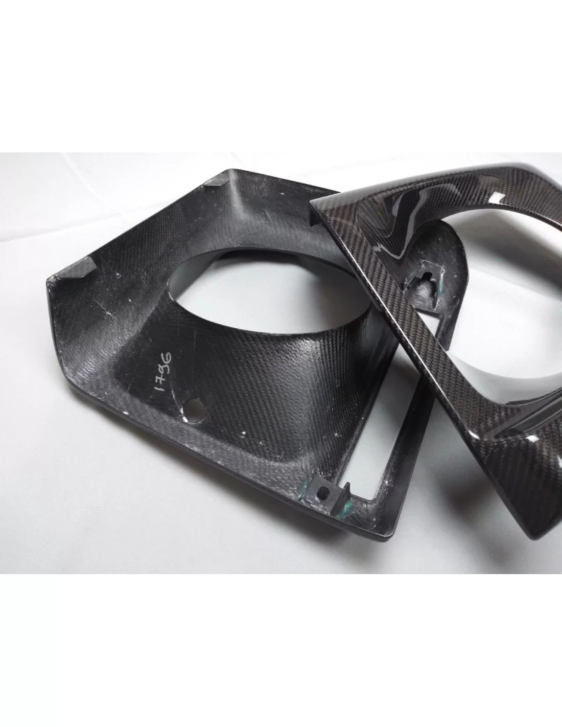 - Mercedes-Benz - Carbon fiber front headlight covers 2 pcs set for Mercedes-Benz W463 G-Wagon - 6 - Enhance your Mercedes-Benz - Mercedes-Benz - Carbon fiber front headlight covers 2 pcs set for Mercedes-Benz W463 G-Wagon - 6 - Enhance your Mercedes-Benz