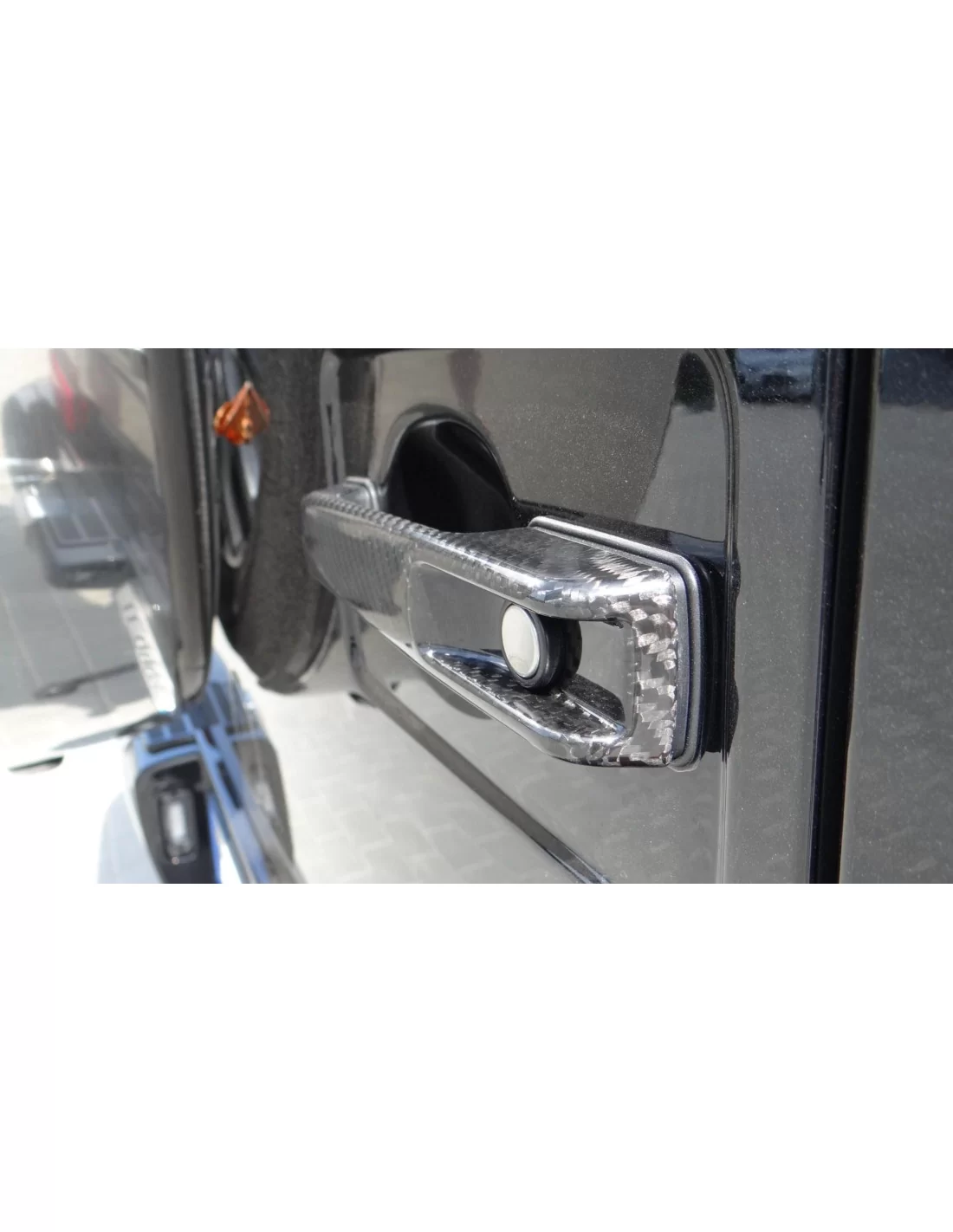 - Mercedes Benz - Osłony klamek drzwi Brabus z włókna węglowego do Mercedes-Benz W463A G-Class, zestaw 5 sztuk - 19 - Kup nakła  - Mercedes Benz - Osłony klamek drzwi Brabus z włókna węglowego do Mercedes-Benz W463A G-Class, zestaw 5 sztuk - 19 - Kup nakła