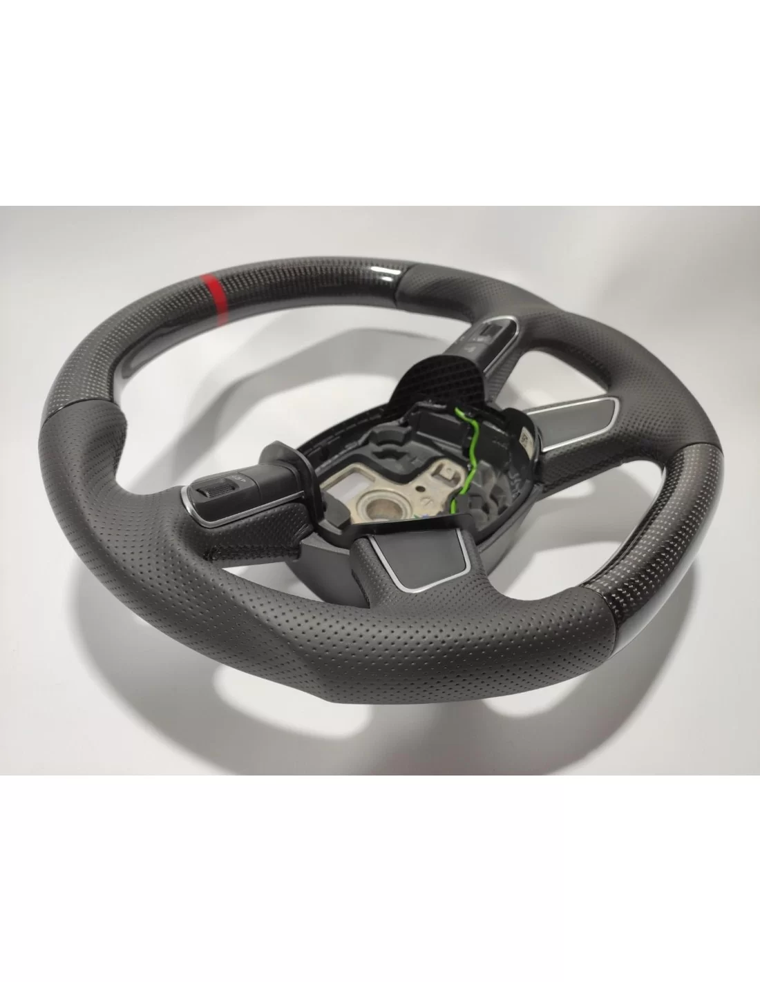  - Volante - Audi A4 B8 Q5 Q7 Volante Cuero Carbono - 7 - ¡Comprar Audi A4 B8 Q5 Q7 Volante de cuero de carbono de Tuneverse! ? 