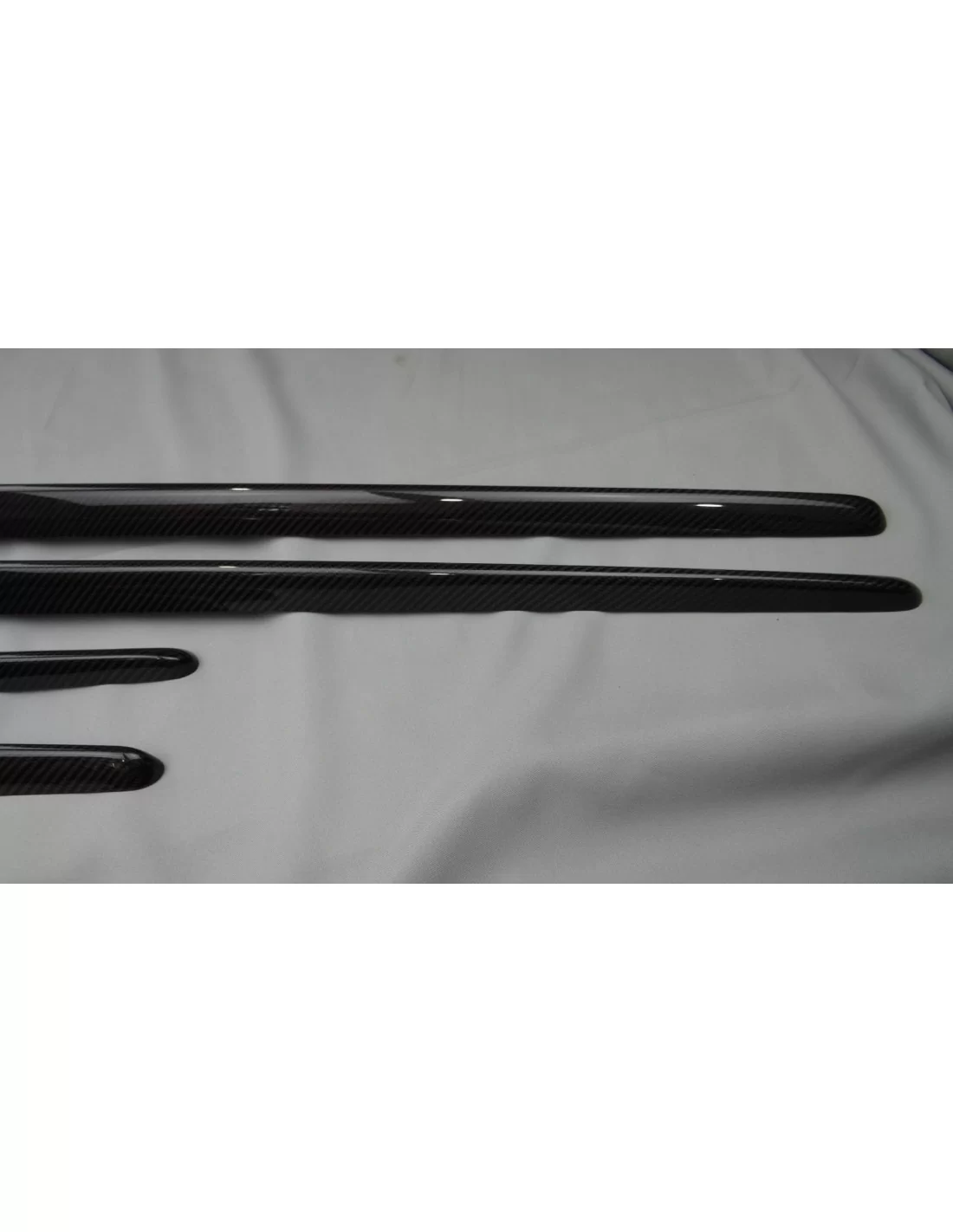 - Mercedes Benz - Mercedes-Benz S-клас W222 карбонові бокові спідниці зовнішні молдинги Облицювання зовнішніх молдингів 4шт Ком