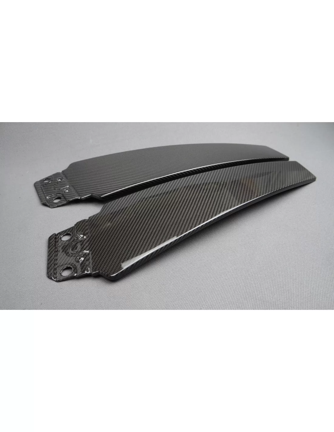 - Maserati - Maserati Quattroporte Ghibli 14-15 montanti in carbonio - 5 - Elevate gli interni della vostra Maserati Quattropor - Maserati - Maserati Quattroporte Ghibli 14-15 montanti in carbonio - 5 - Elevate gli interni della vostra Maserati Quattropor