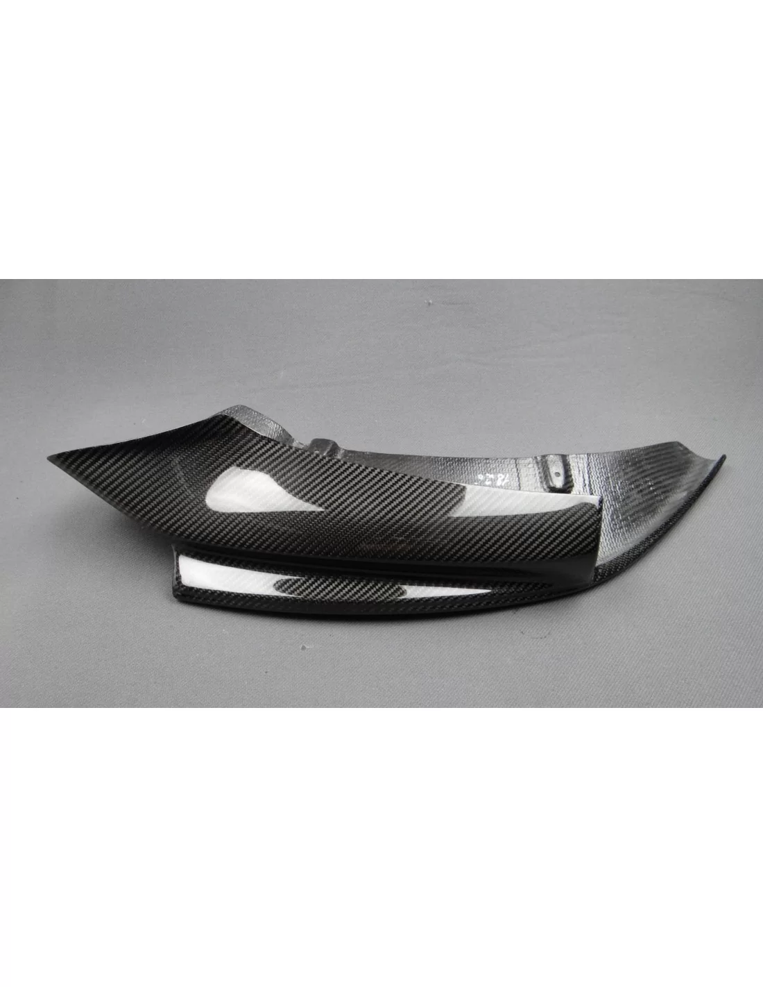 BMW 5シリーズ F10 2011-17用 M-Perfomanceカーボンファイバー製フロント・バンパー・ブラケット BMW, BMW 5 Series 2010-2016 (F10) BMW