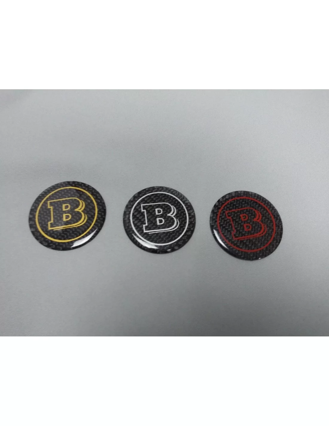 - Lenkräder - Mercedes-Benz Lenkrad-Carbonkappen-Plakette - 2 - Veredeln Sie Ihren Mercedes-Benz mit einer eleganten Carbon-Len  - Lenkräder - Mercedes-Benz Lenkrad-Carbonkappen-Plakette - 2 - Veredeln Sie Ihren Mercedes-Benz mit einer eleganten Carbon-Len