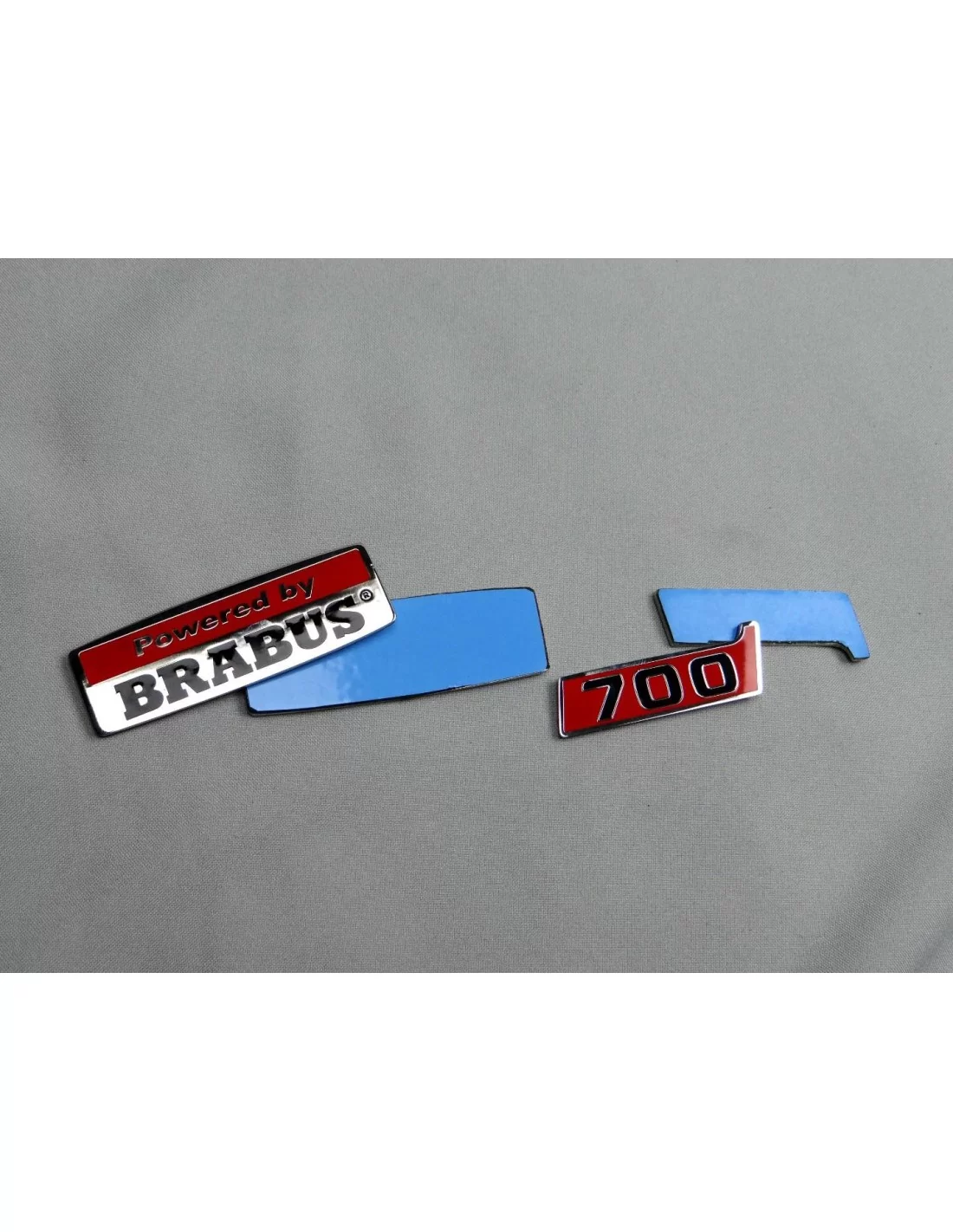  - Logos & Emblems - Mercedes-Benz Body Metallic Badges - 19 - Buy the sleek Mercedes-Benz Body Metallic Badges at Tuneverse! El