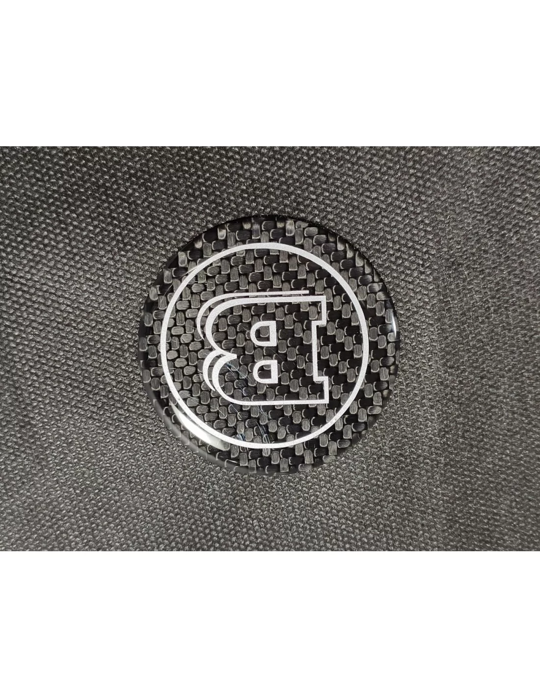 - Lenkräder - Mercedes-Benz Carbon-Lenkradkappen-Plakette - 3 - Kaufen Sie die stilvolle Mercedes-Benz Lenkradkappen-Plakette b  - Lenkräder - Mercedes-Benz Carbon-Lenkradkappen-Plakette - 3 - Kaufen Sie die stilvolle Mercedes-Benz Lenkradkappen-Plakette b