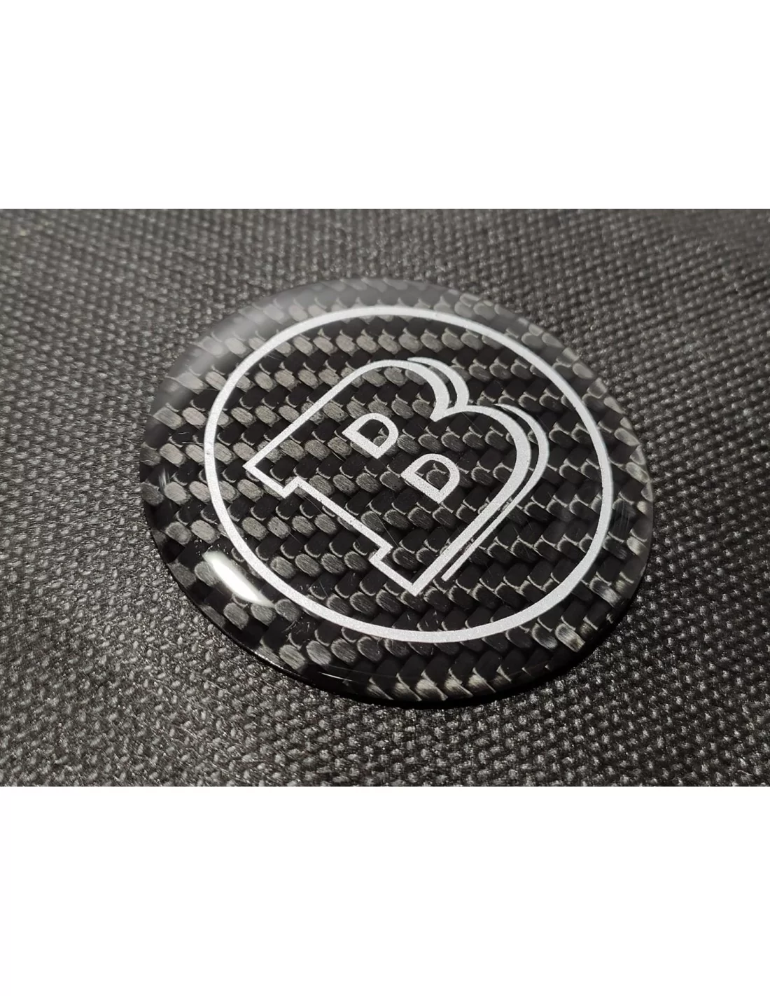 - Lenkräder - Mercedes-Benz Carbon-Lenkradkappen-Plakette - 5 - Kaufen Sie die stilvolle Mercedes-Benz Lenkradkappen-Plakette b  - Lenkräder - Mercedes-Benz Carbon-Lenkradkappen-Plakette - 5 - Kaufen Sie die stilvolle Mercedes-Benz Lenkradkappen-Plakette b