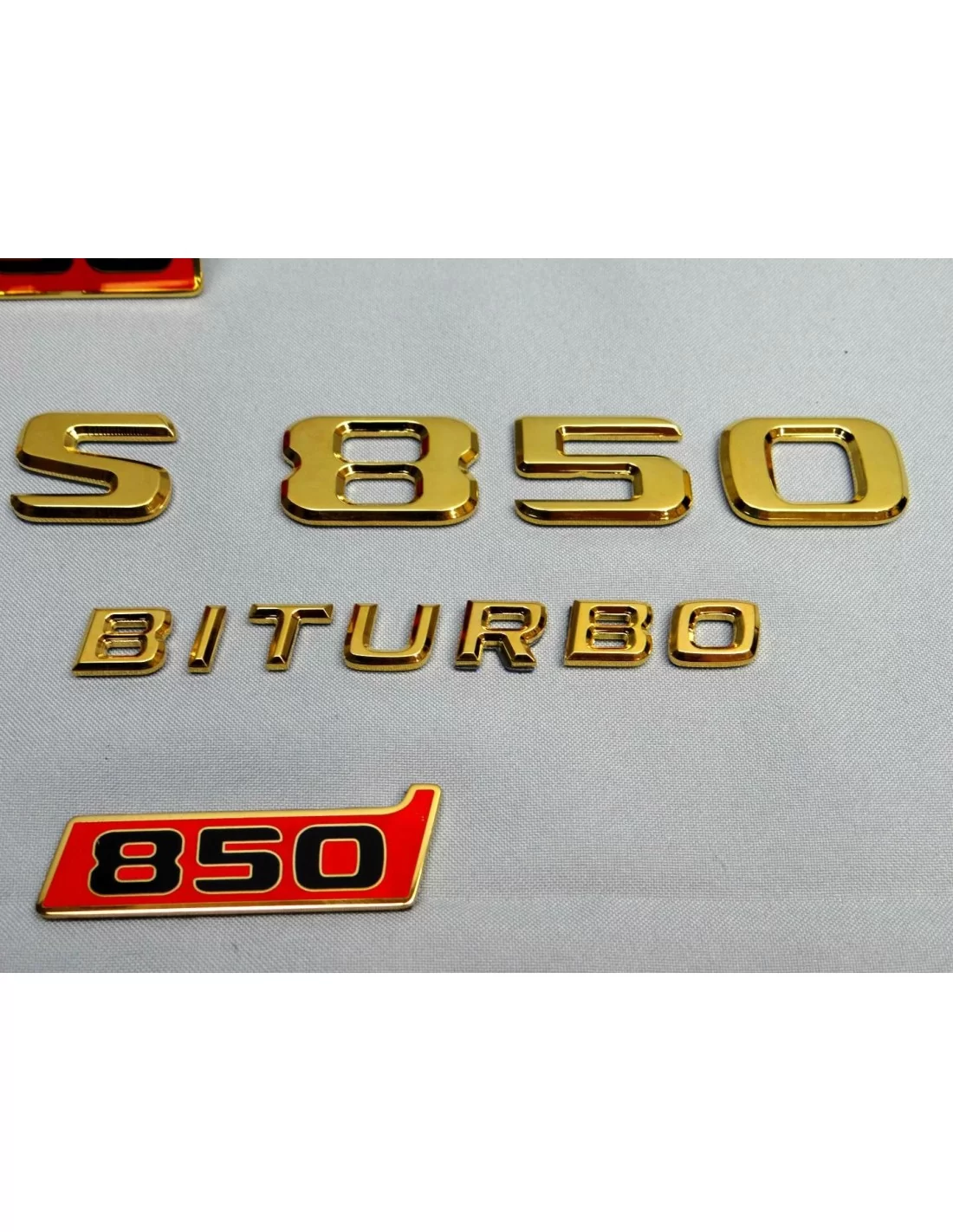 - logo & Emblems - Mercedes-Benz G-Wagon Emblèmes dorés Badge Or 24 Carat - 6 - Rehaussez le style de votre G-Wagon avec les lu - logo & Emblems - Mercedes-Benz G-Wagon Emblèmes dorés Badge Or 24 Carat - 6 - Rehaussez le style de votre G-Wagon avec les lu