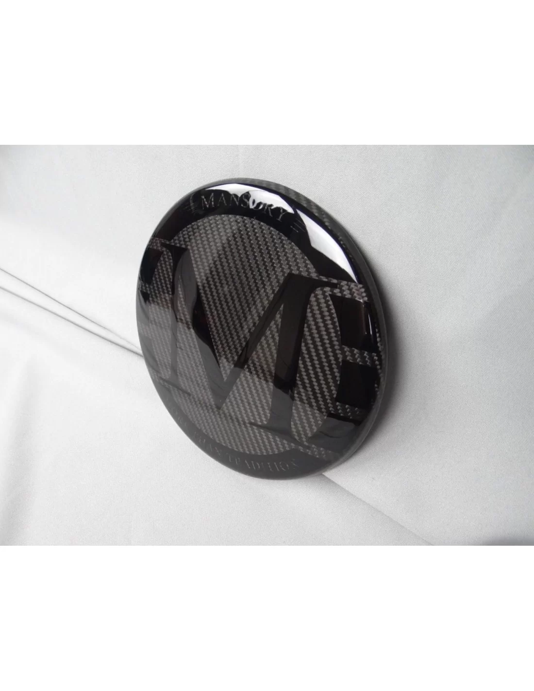  - Logos & Emblems - Mercedes-Benz Front Grille Carbon Cap Badge - 8 - Köp den eleganta Mercedes-Benz Front Grille Carbon Cap Ba
