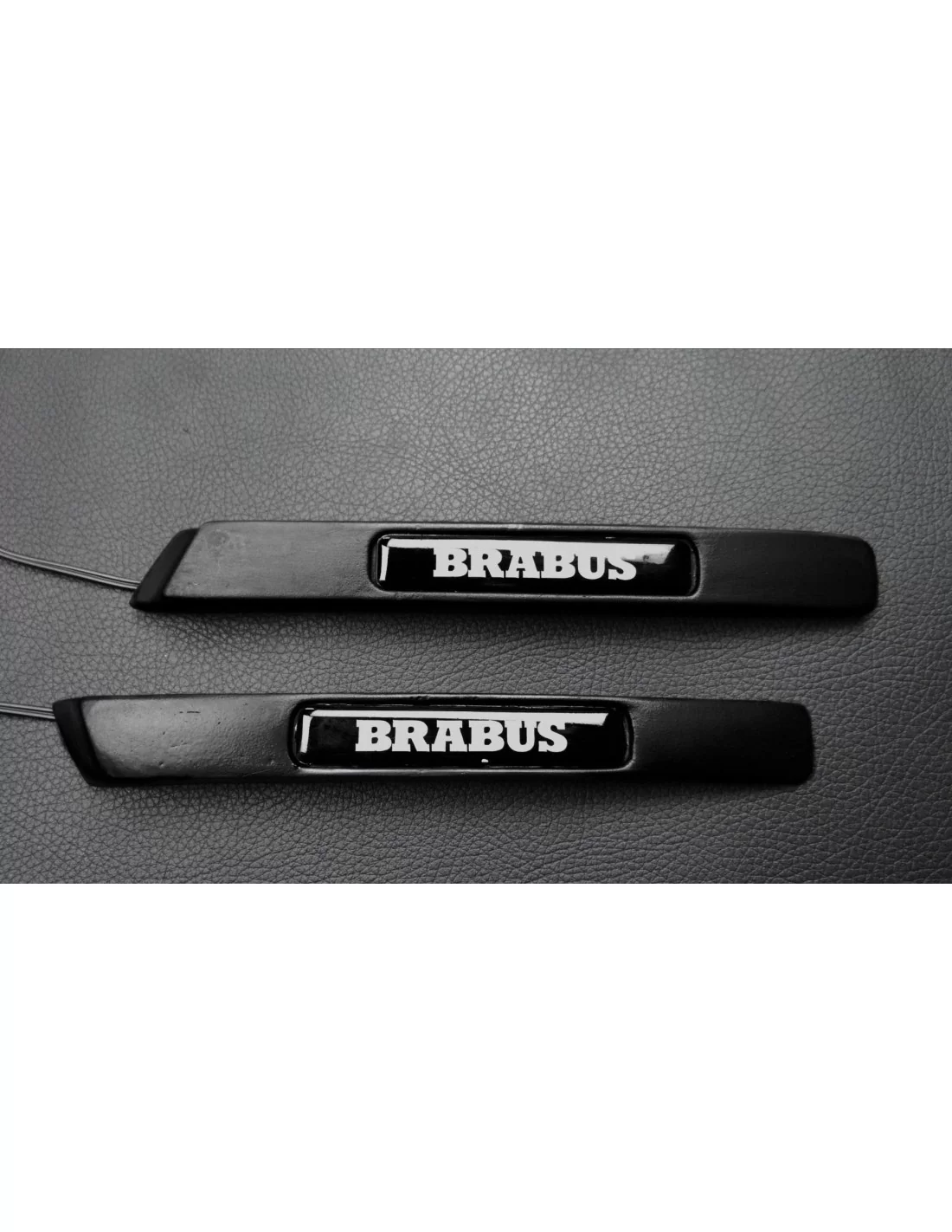  - Logos & Emblems - Fibra de vidro Brabus Widestar inserções laterais de para-lamas iluminados Mercedes G-Class W463 - 9 - Melh
