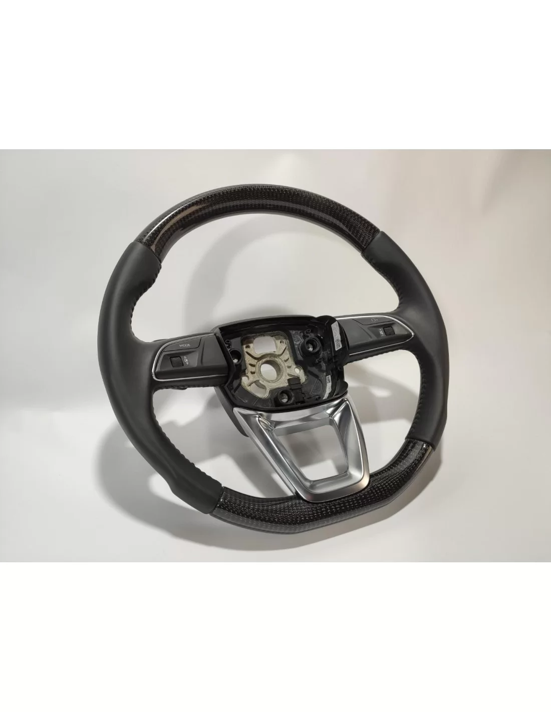 - Steering Wheels - Audi Q7 Q5 B9 Кермо з карбонової шкіри - 3 - Купуйте карбонову шкіру на кермо Audi Q7 Q5 B9 від Tuneverse!   - Steering Wheels - Audi Q7 Q5 B9 Кермо з карбонової шкіри - 3 - Купуйте карбонову шкіру на кермо Audi Q7 Q5 B9 від Tuneverse!